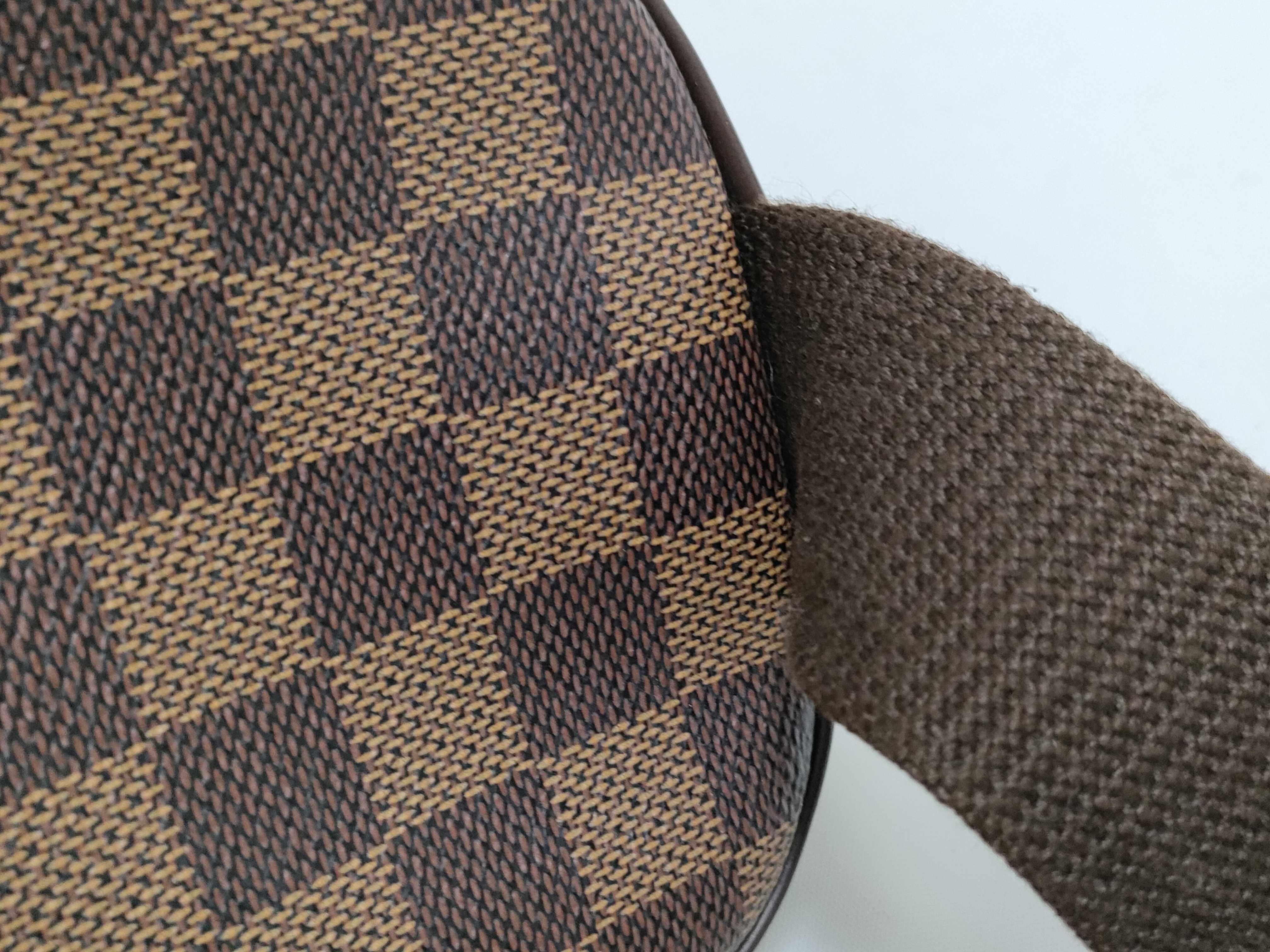Damier Louis Vuitton Pochette Gange Shoulder Bag — view 5