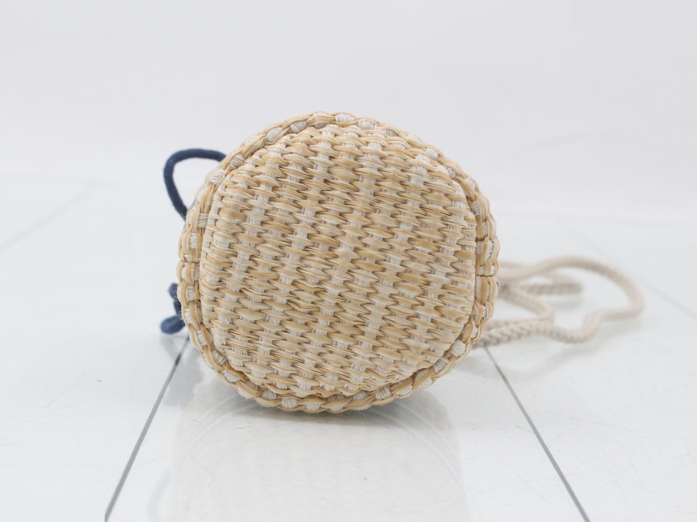 Straw pouch, mini shoulder bag — view 3
