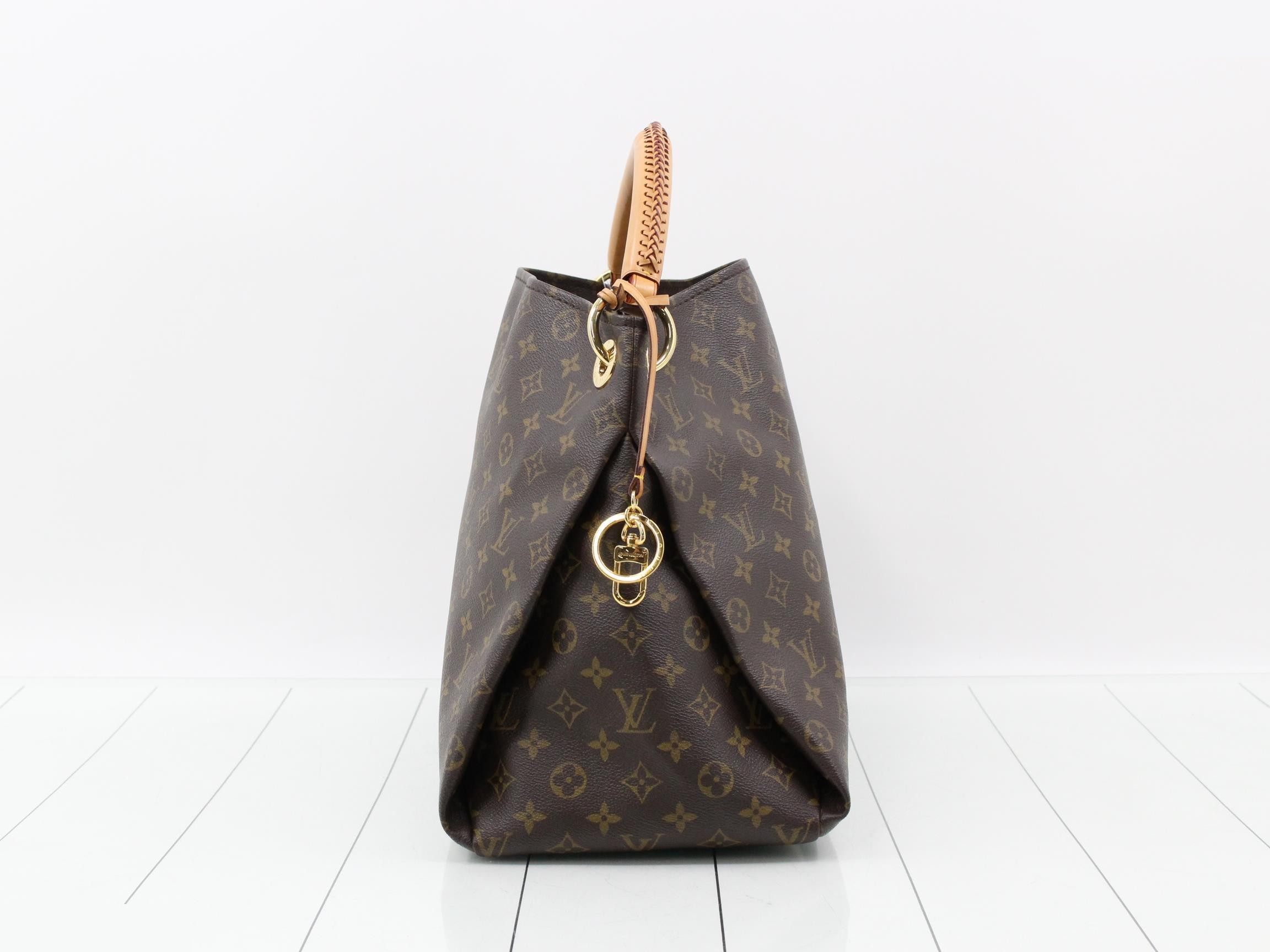 Monogram Artsy MM Shoulder Bag — view 4