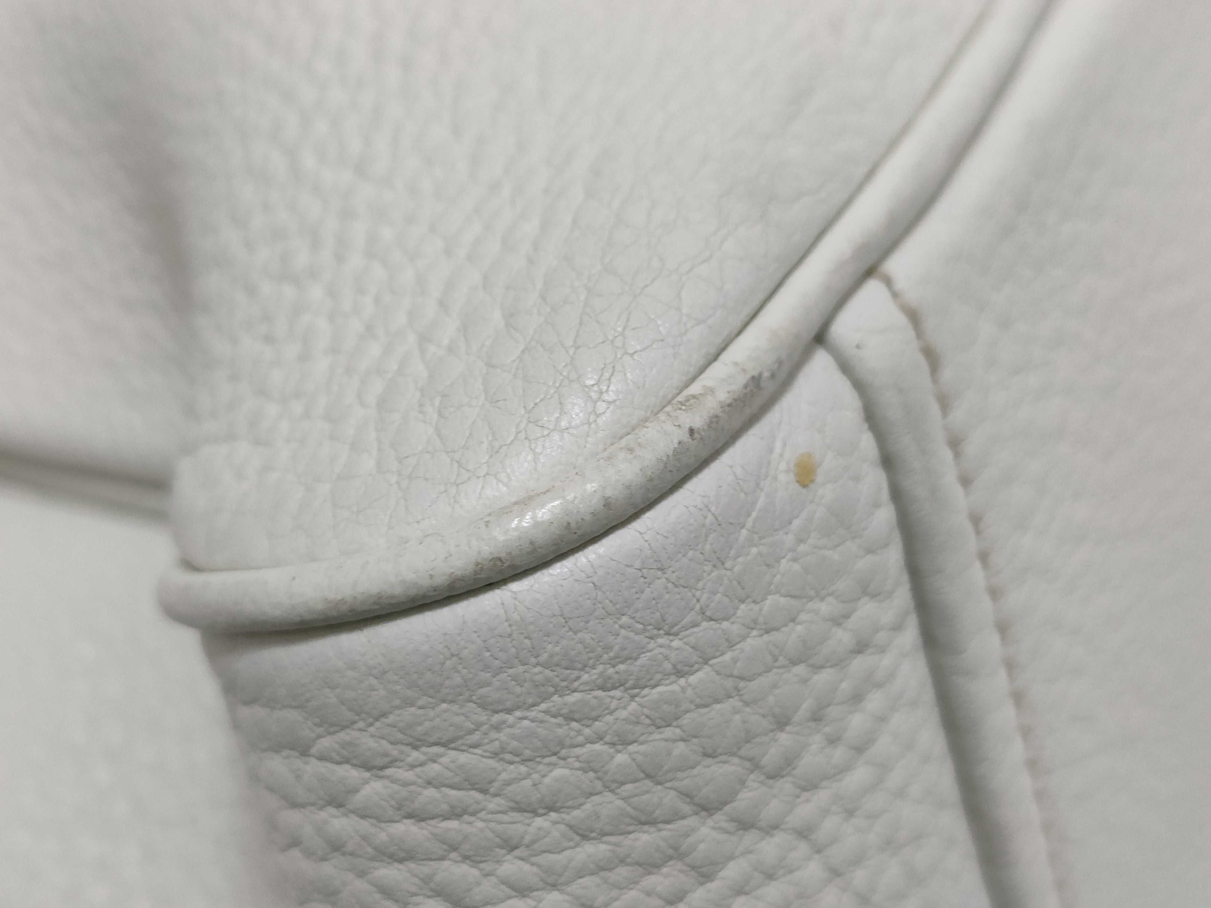 1BB054 Vitello Phoenix Handbag White Handbag — view 7