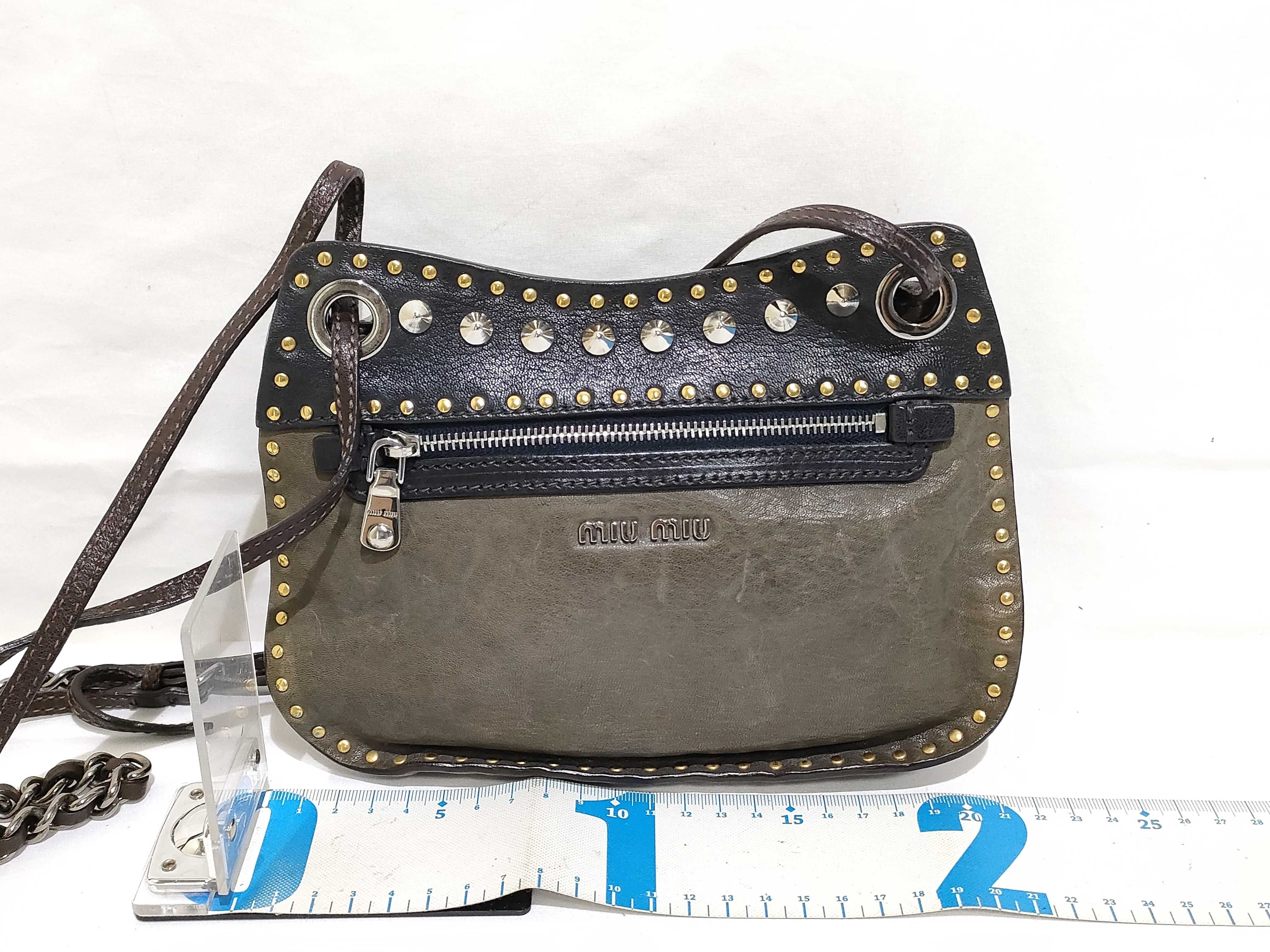Matelassé Leather x Canvas Shoulder Bag, Beige, RT0499 (Shoulder Bag) — view 2