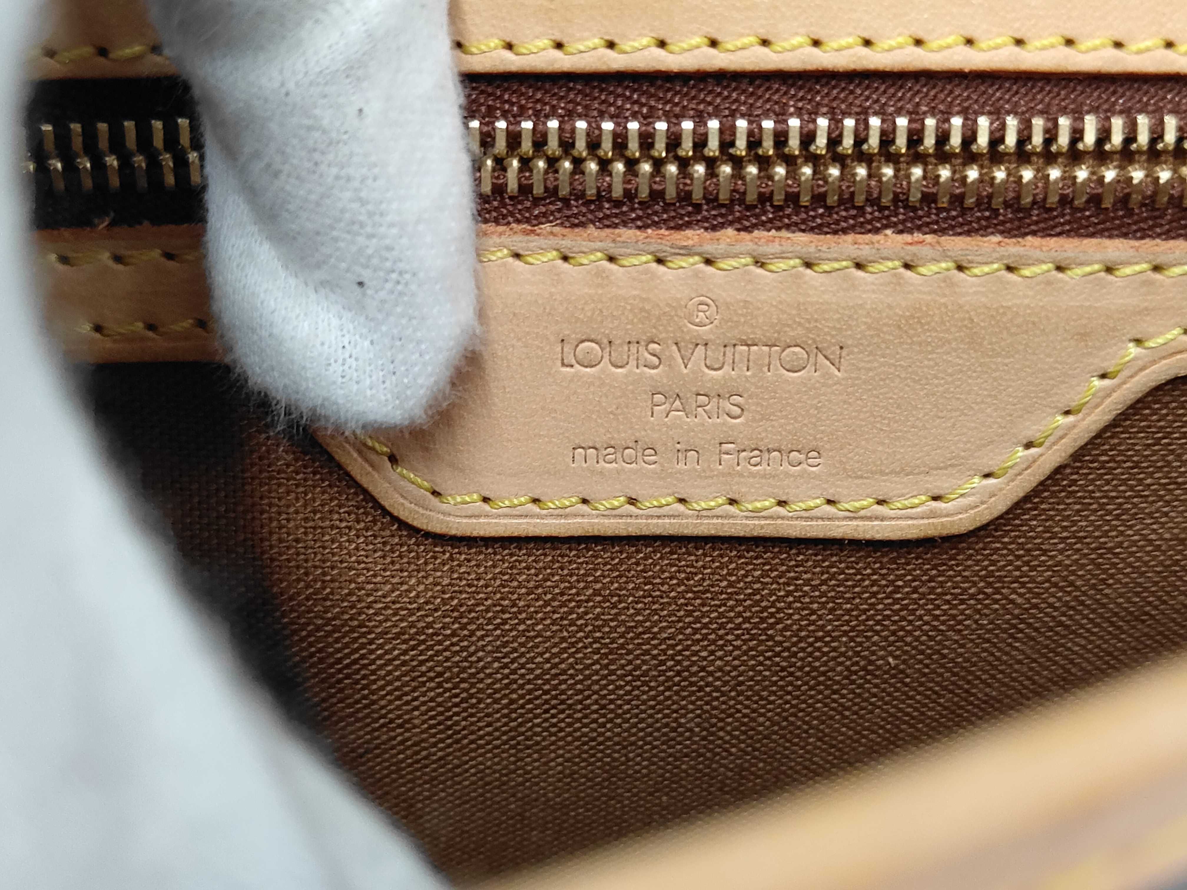 Sologne Shoulder Bag Monogram M42250 Shoulder Bag — view 9