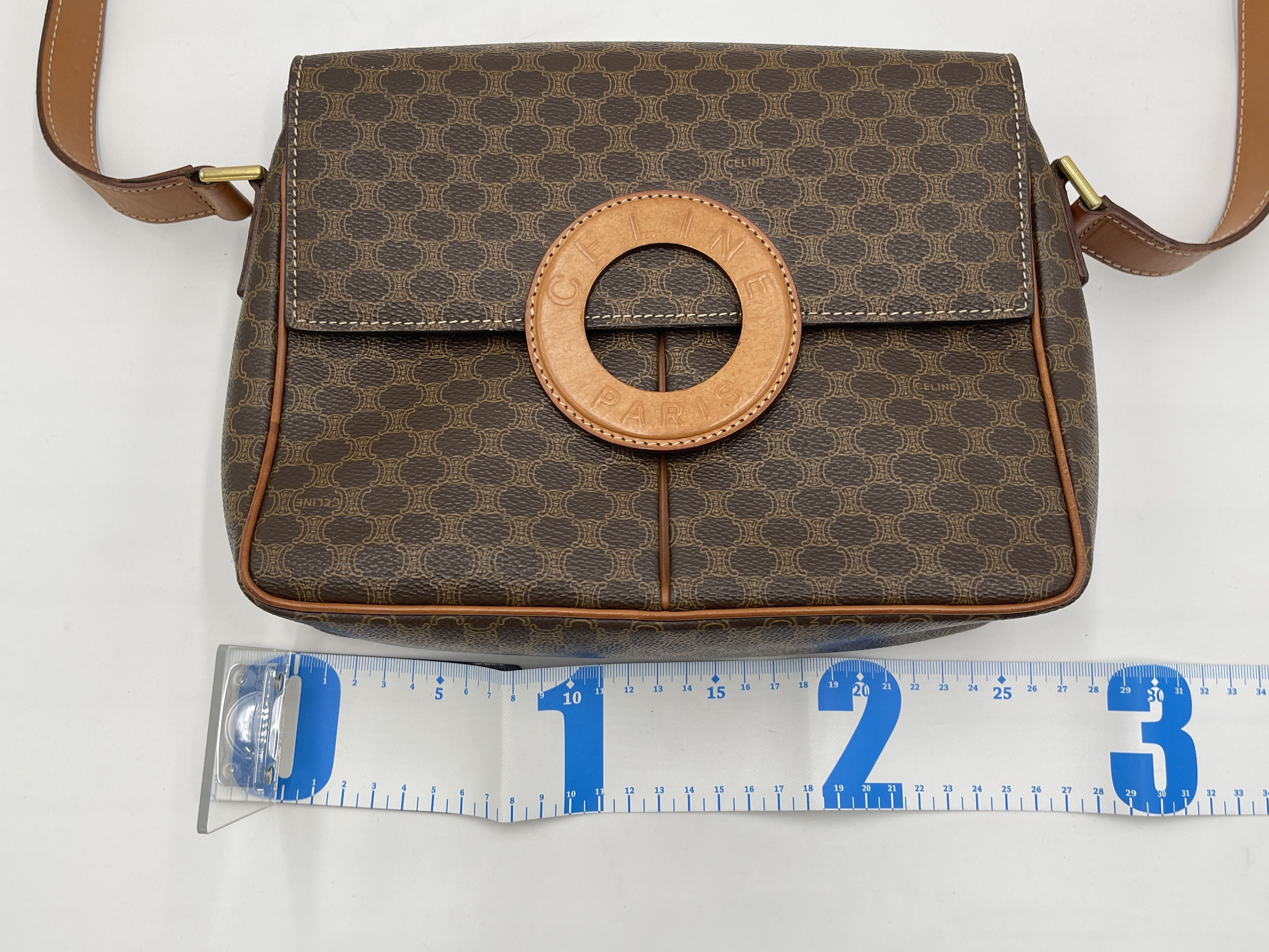 Macadam pattern circle logo shoulder bag — view 2