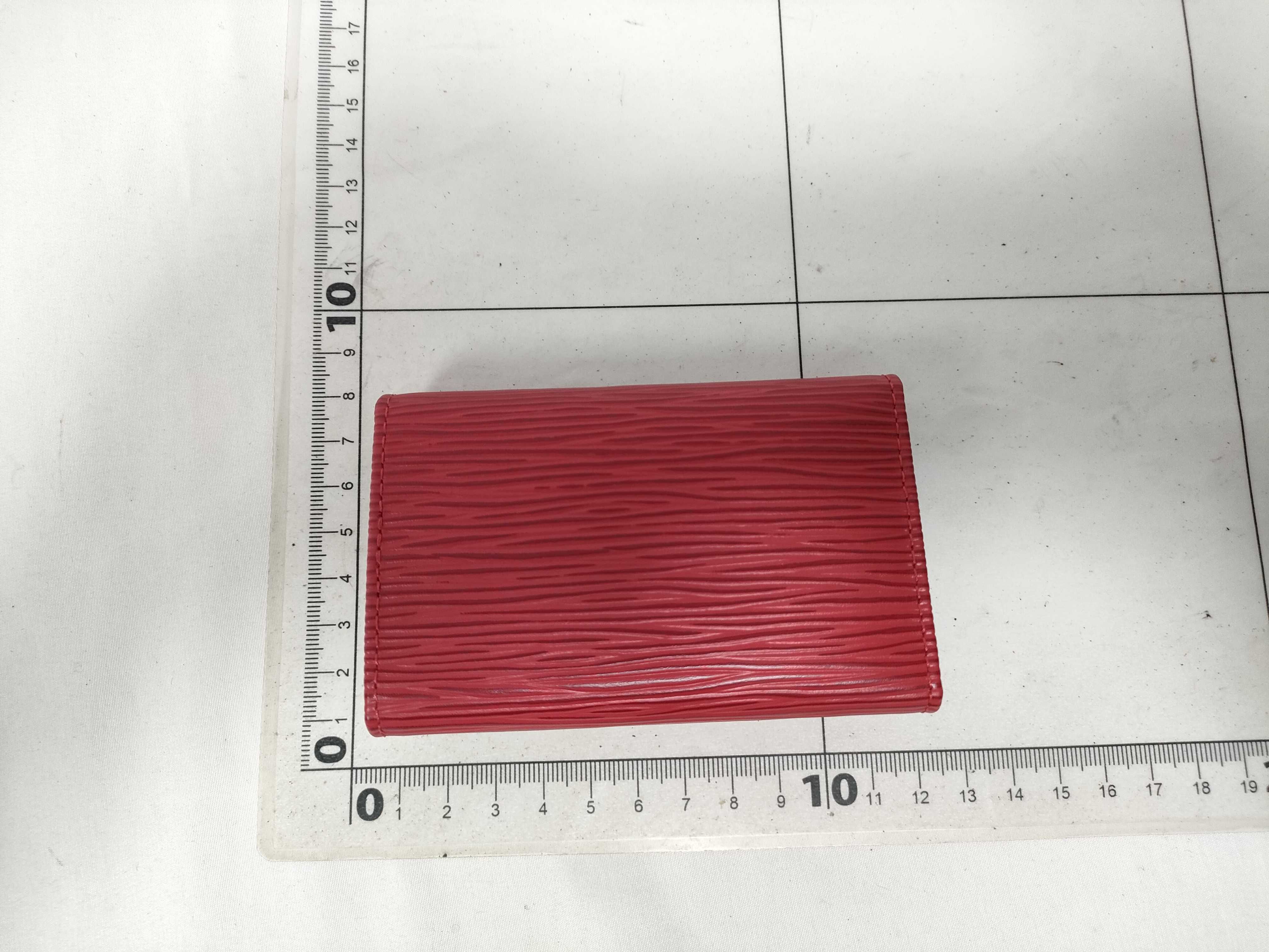 Epi LV Key Case/Key Chain — view 2