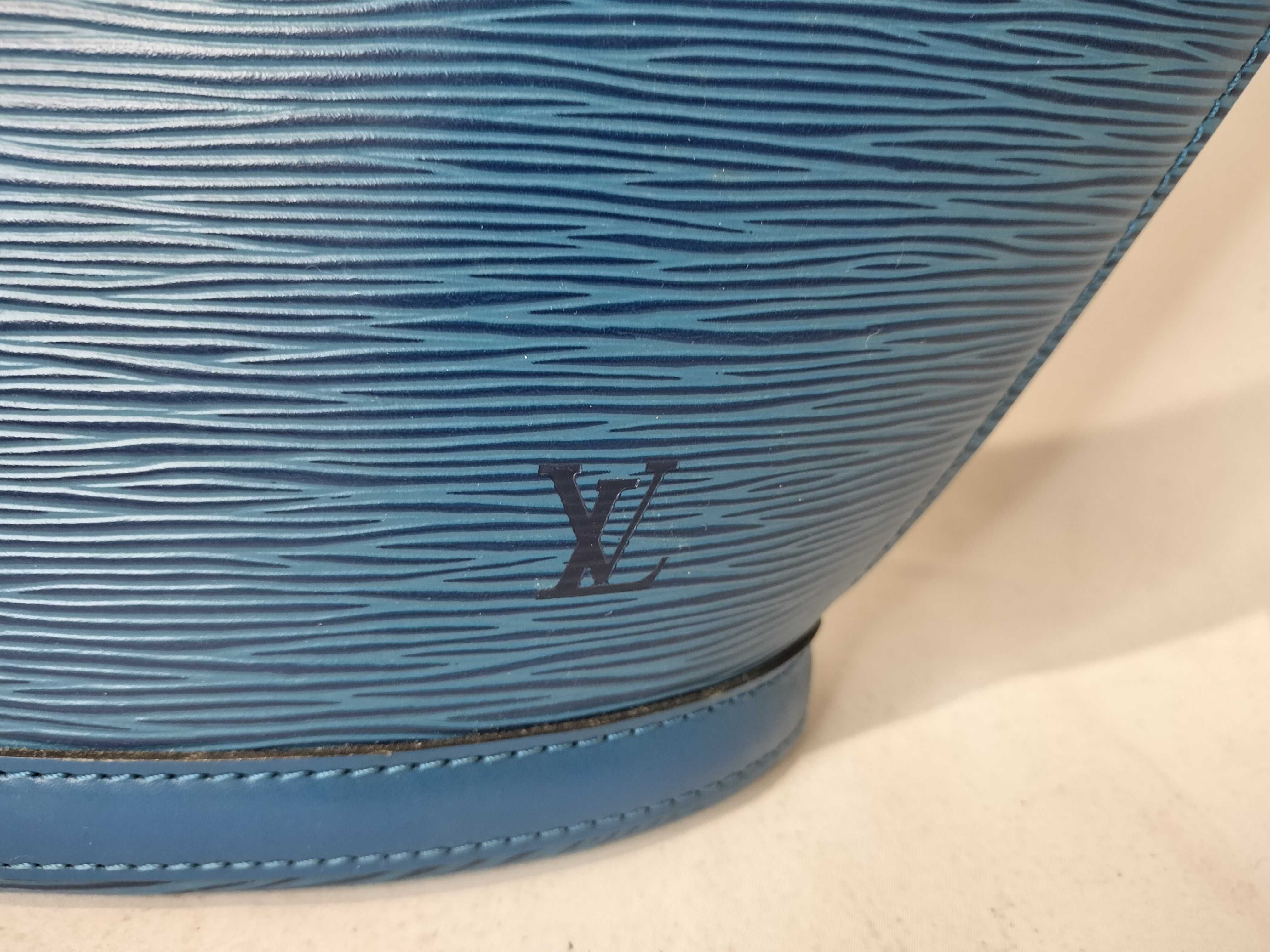 Epi Saint Jacques Handbag — view 2