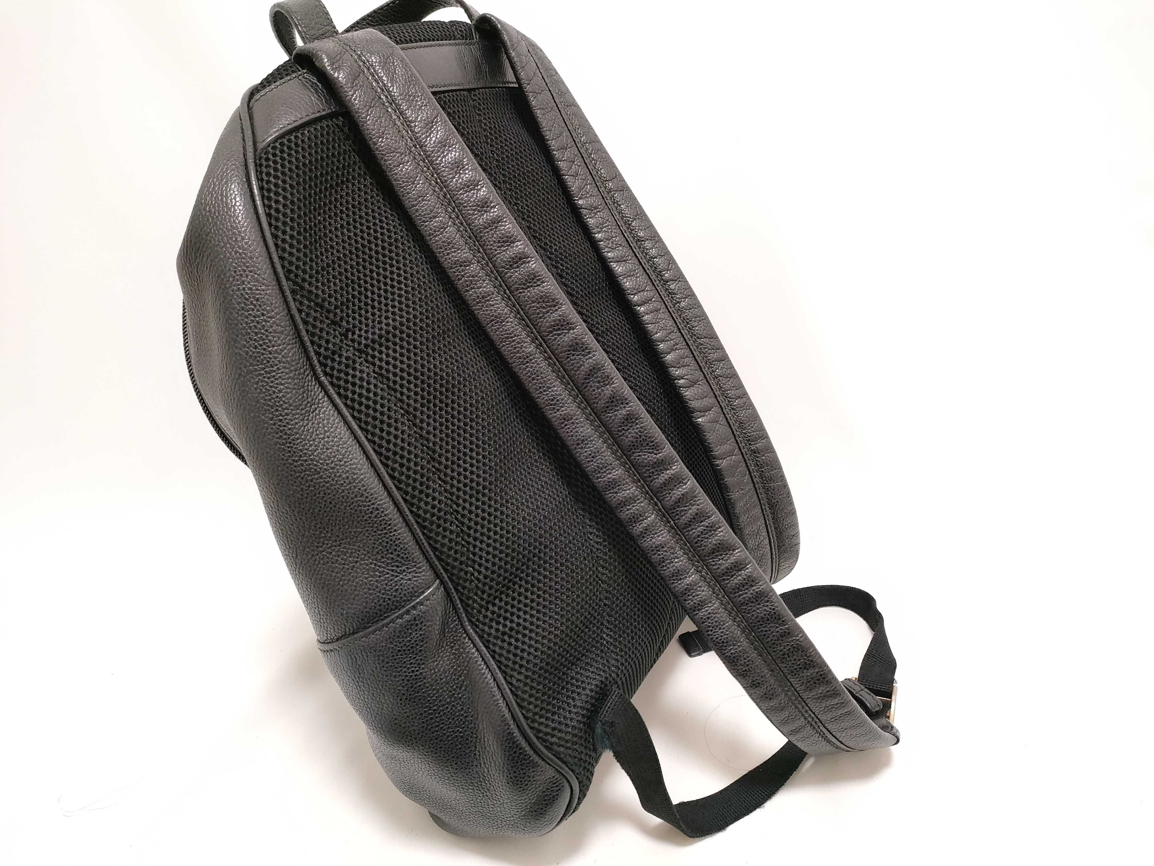 logo print leather backpack — view 3