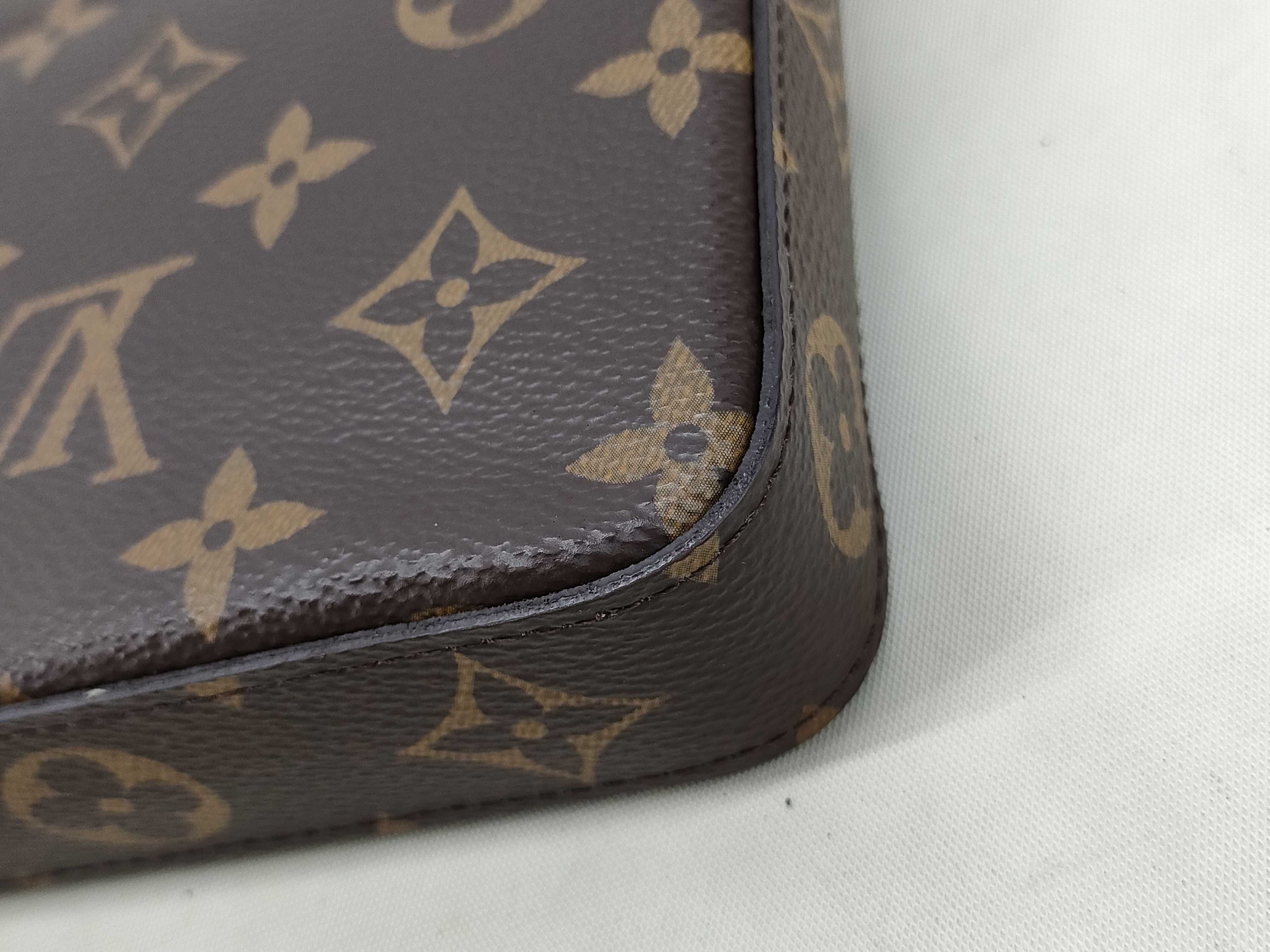 Monogram Louis Vuitton M81896 Monogram Pochette Felicie Shoulder Bag — view 4