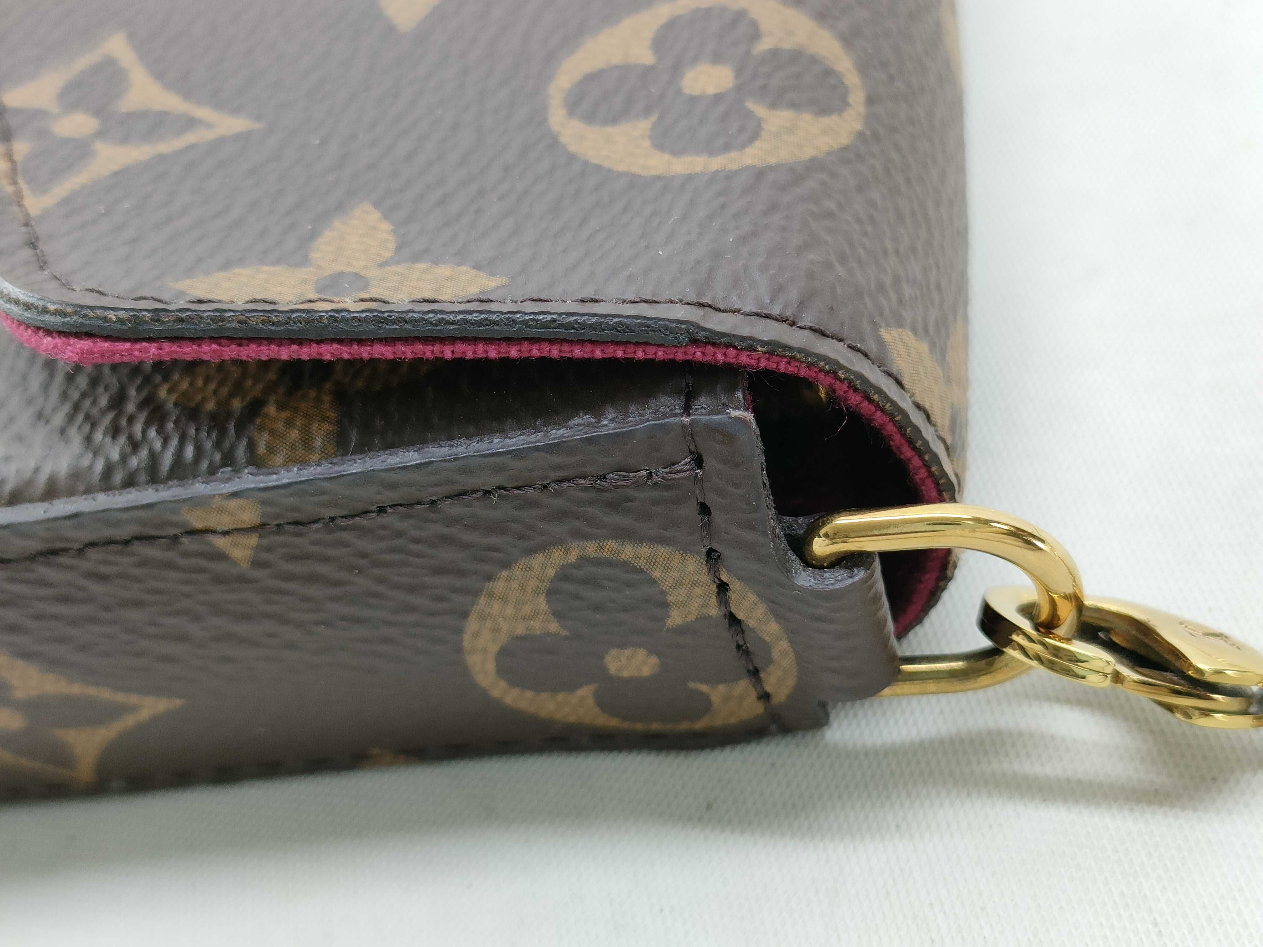 Monogram Louis Vuitton M81896 Monogram Pochette Felicie Shoulder Bag — view 7