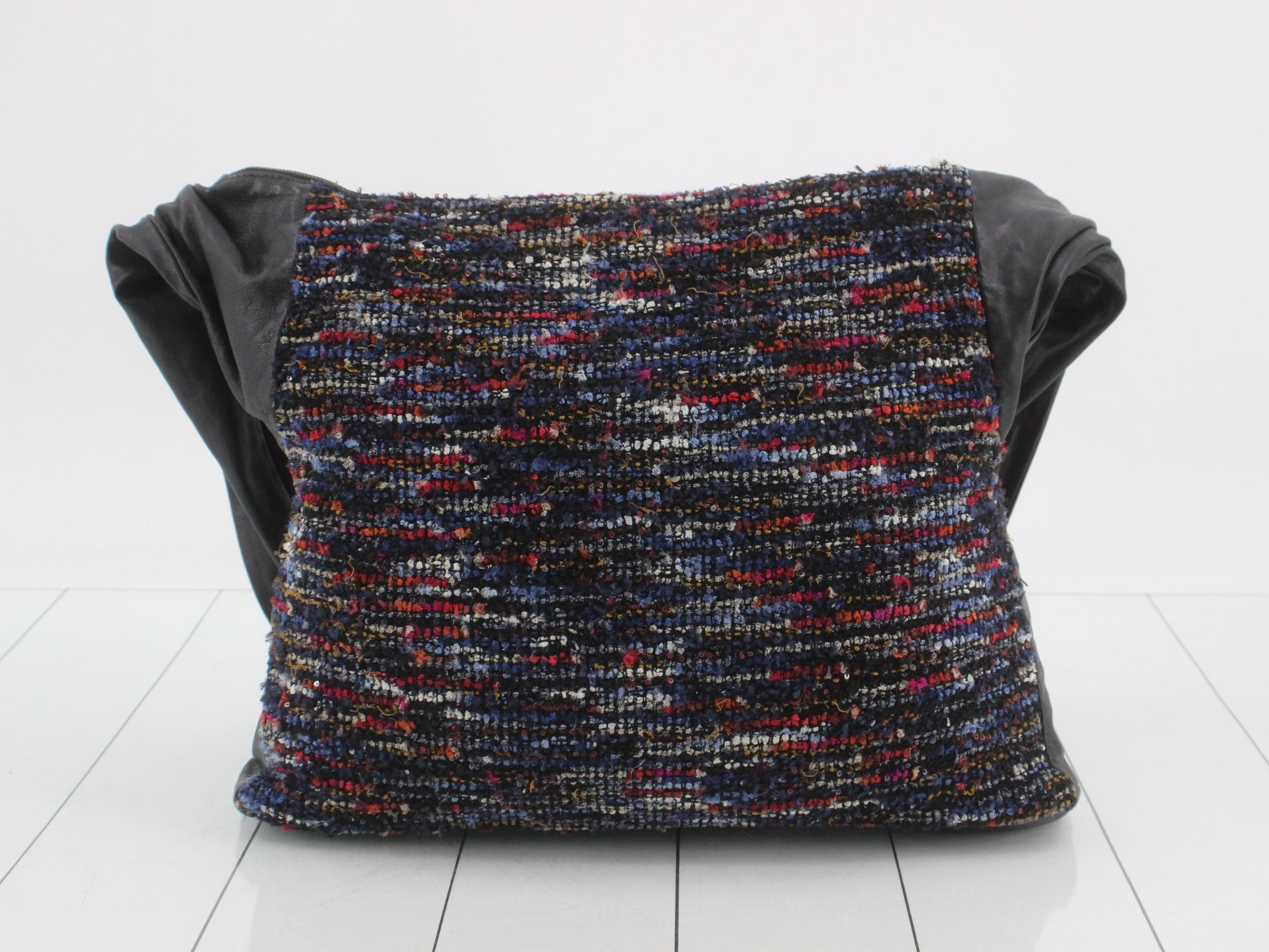 Girl Chanel Tweed — view 2