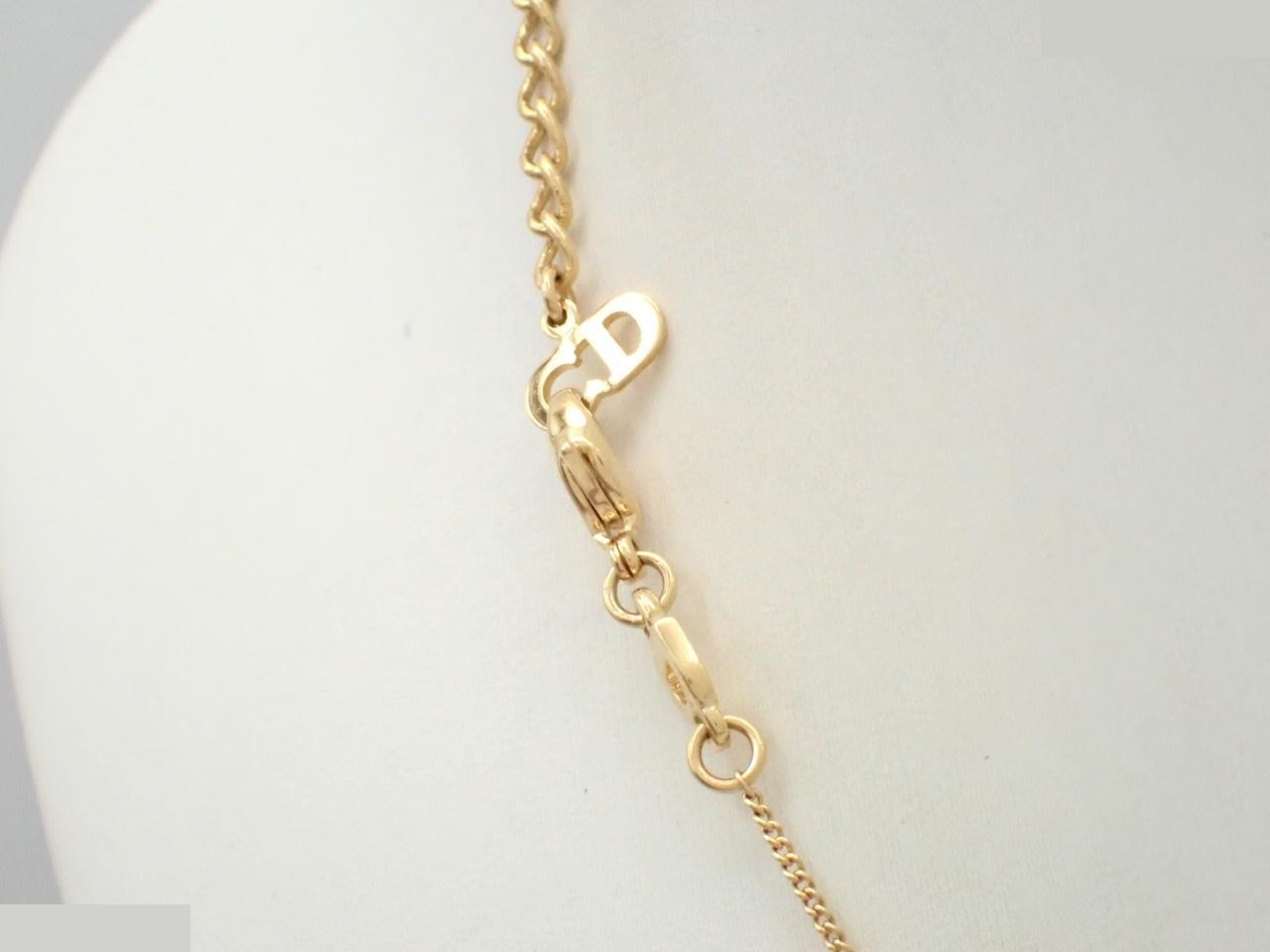 Other lines: Precious metals, necklaces, pendants, chain approximately 46cm. — view 2