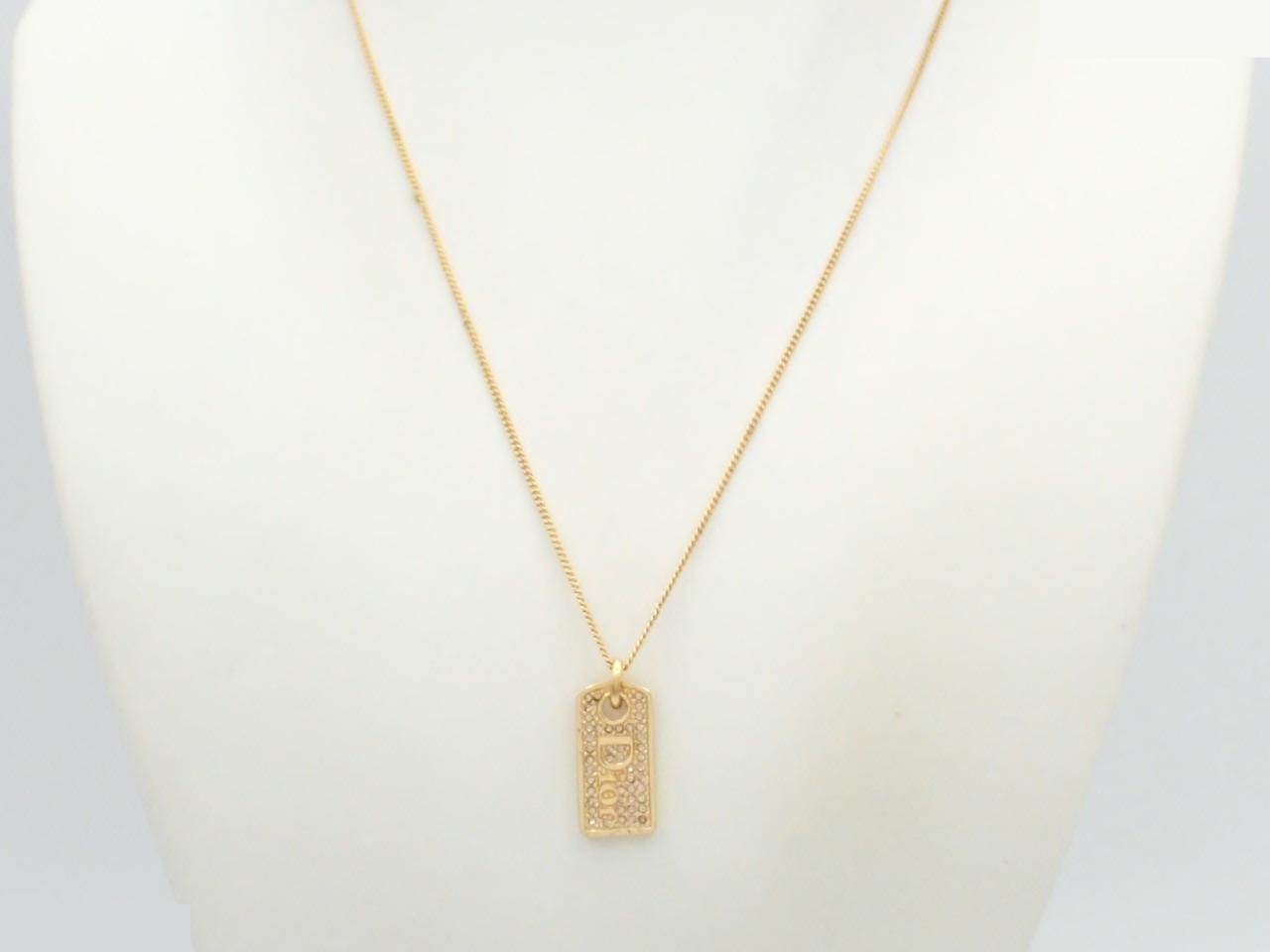 Other lines: Precious metals, necklaces, pendants, chain approximately 46cm. — view 3