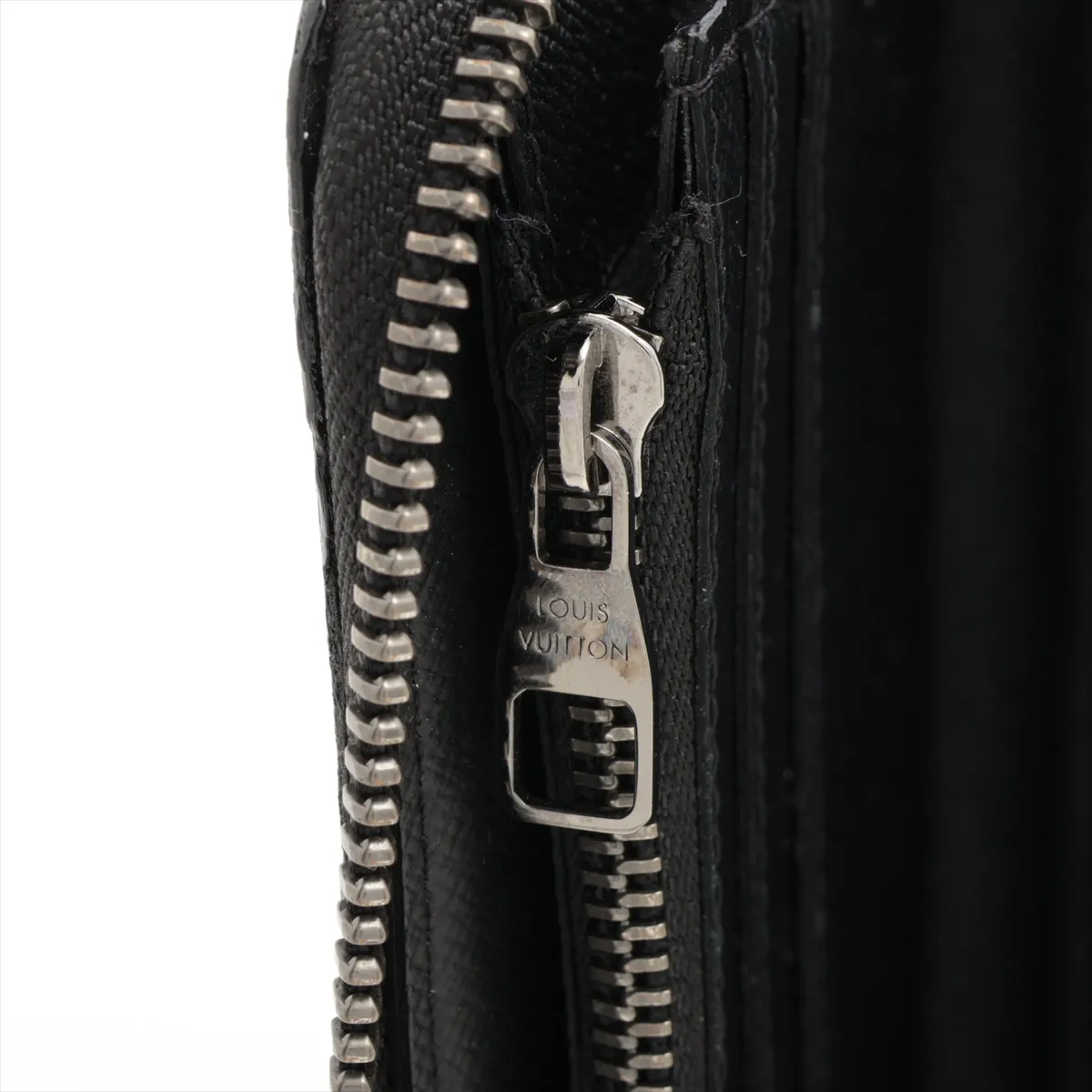 Monogram Eclipse Zippy Wallet Vertical M62295 GI1178 Black Round Zip Wallet — view 8