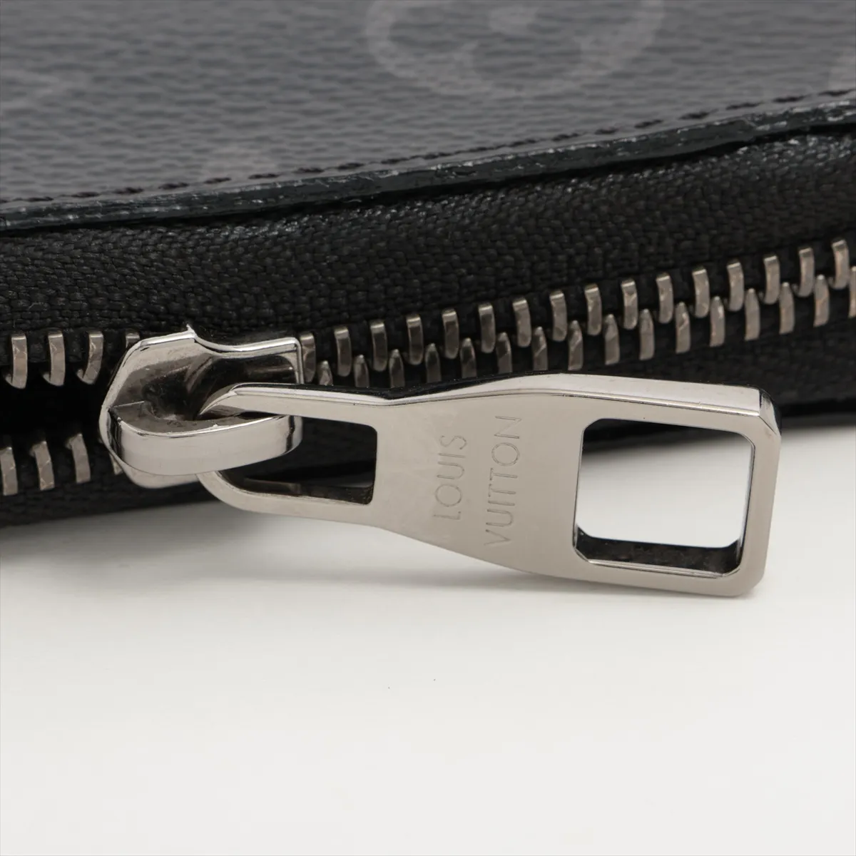 Monogram Eclipse Zippy Wallet Vertical M62295 GI1178 Black Round Zip Wallet — view 9