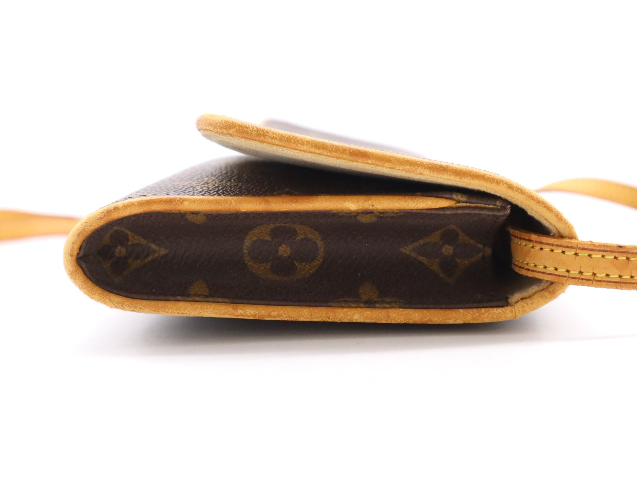 Pochette Twin GM with shoulder strap — view 5