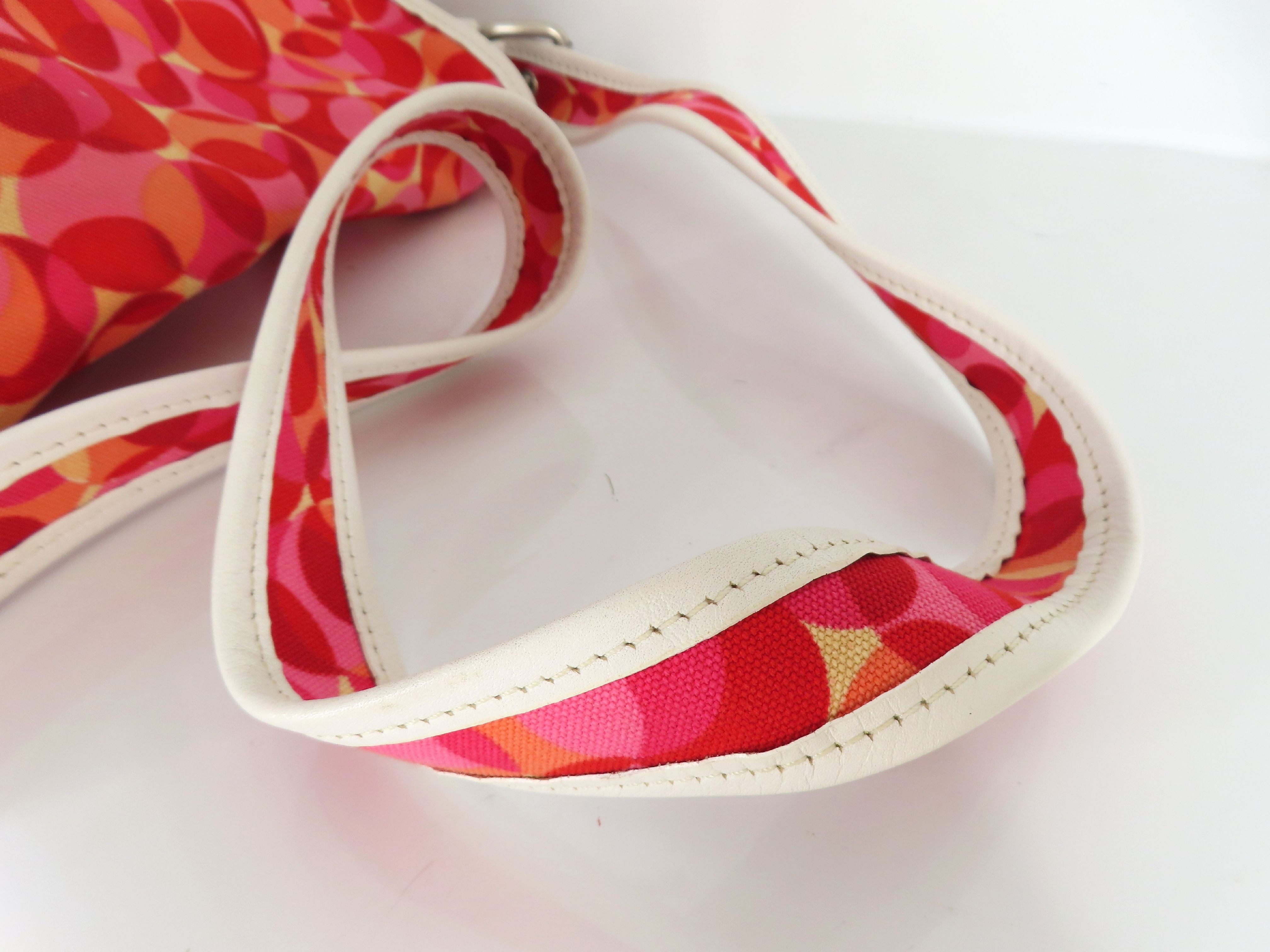 Shoulder Circle Shoulder Bag — view 3