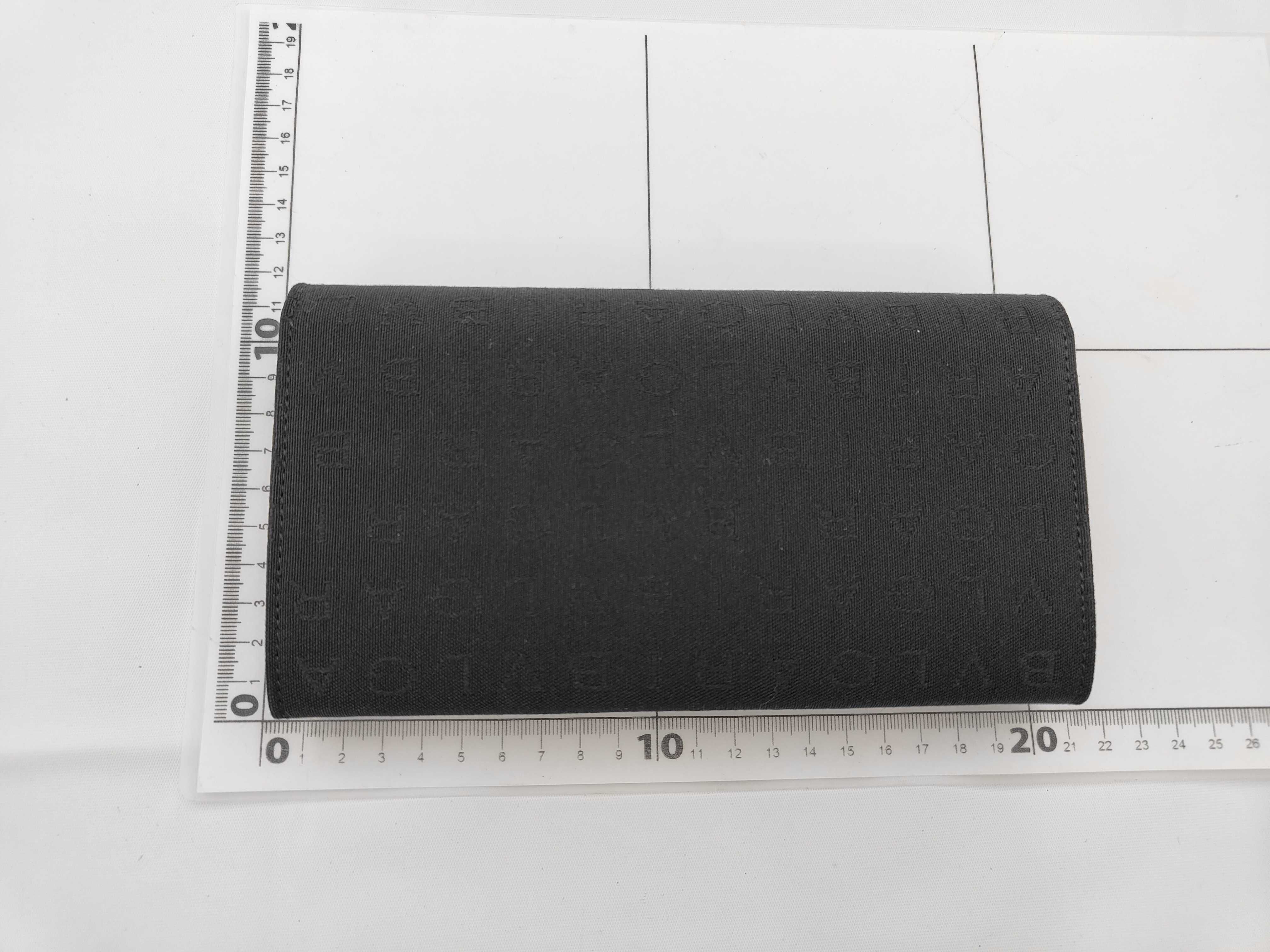 wallet — view 2