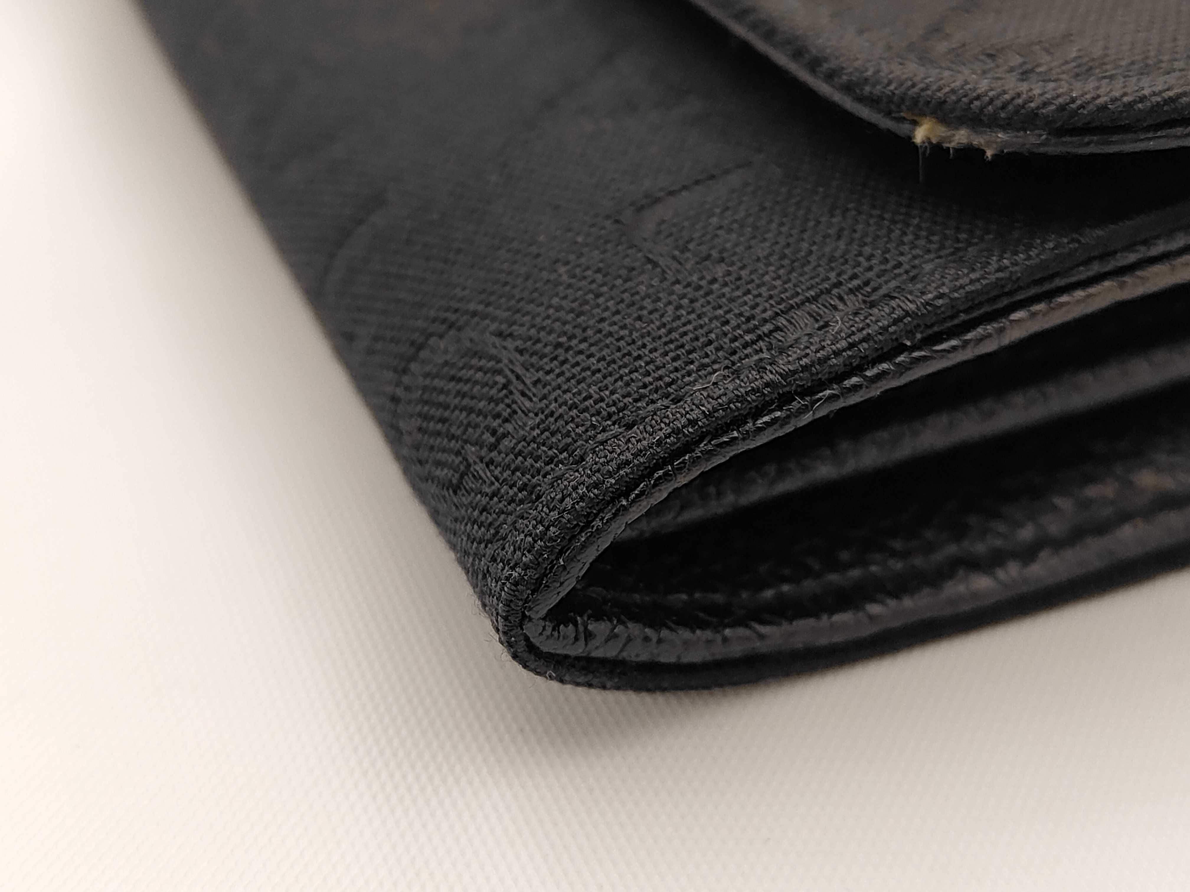 wallet — view 3
