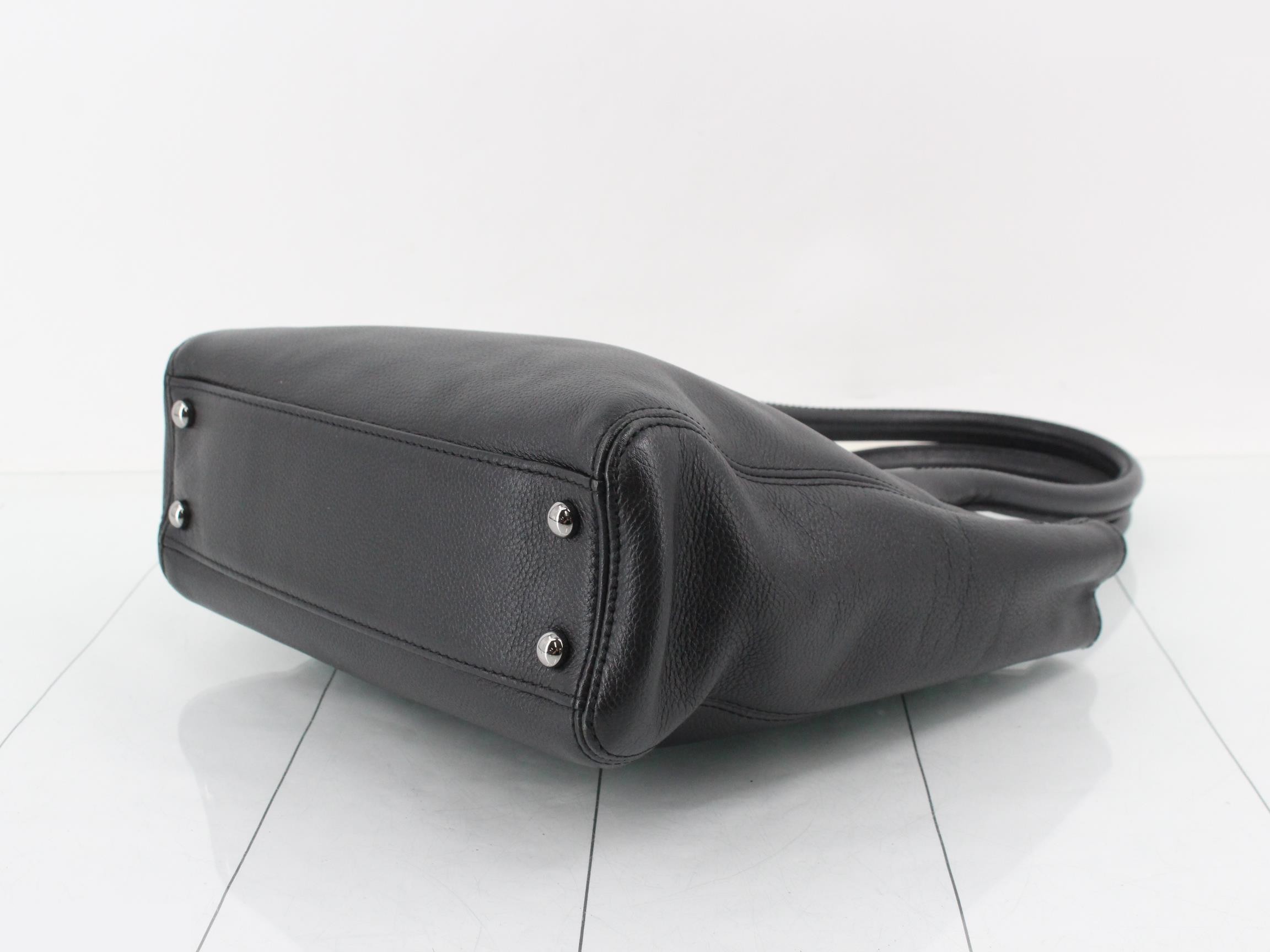 2.55 Executive Small Tote Bag, Caviar Skin — view 6