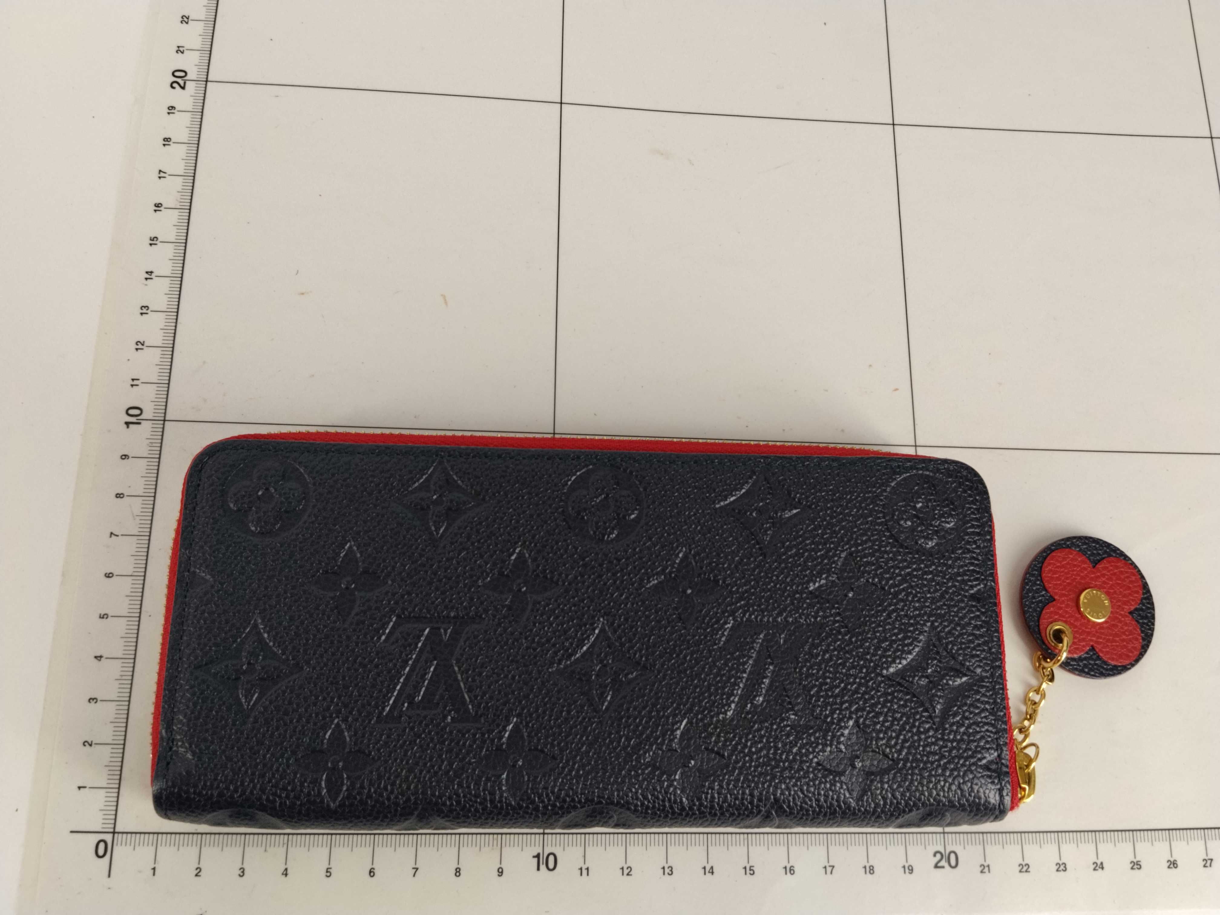 Monogram Empreinte Louis Vuitton Portefeuille Clemence Flower Charm M63920 Wallet — view 2