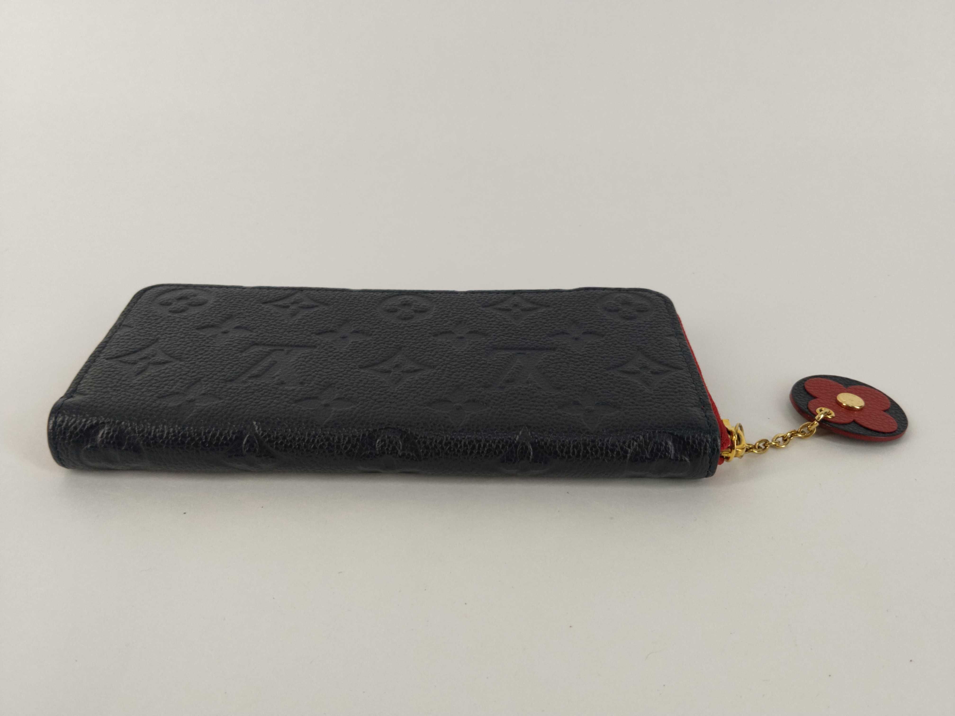 Monogram Empreinte Louis Vuitton Portefeuille Clemence Flower Charm M63920 Wallet — view 5