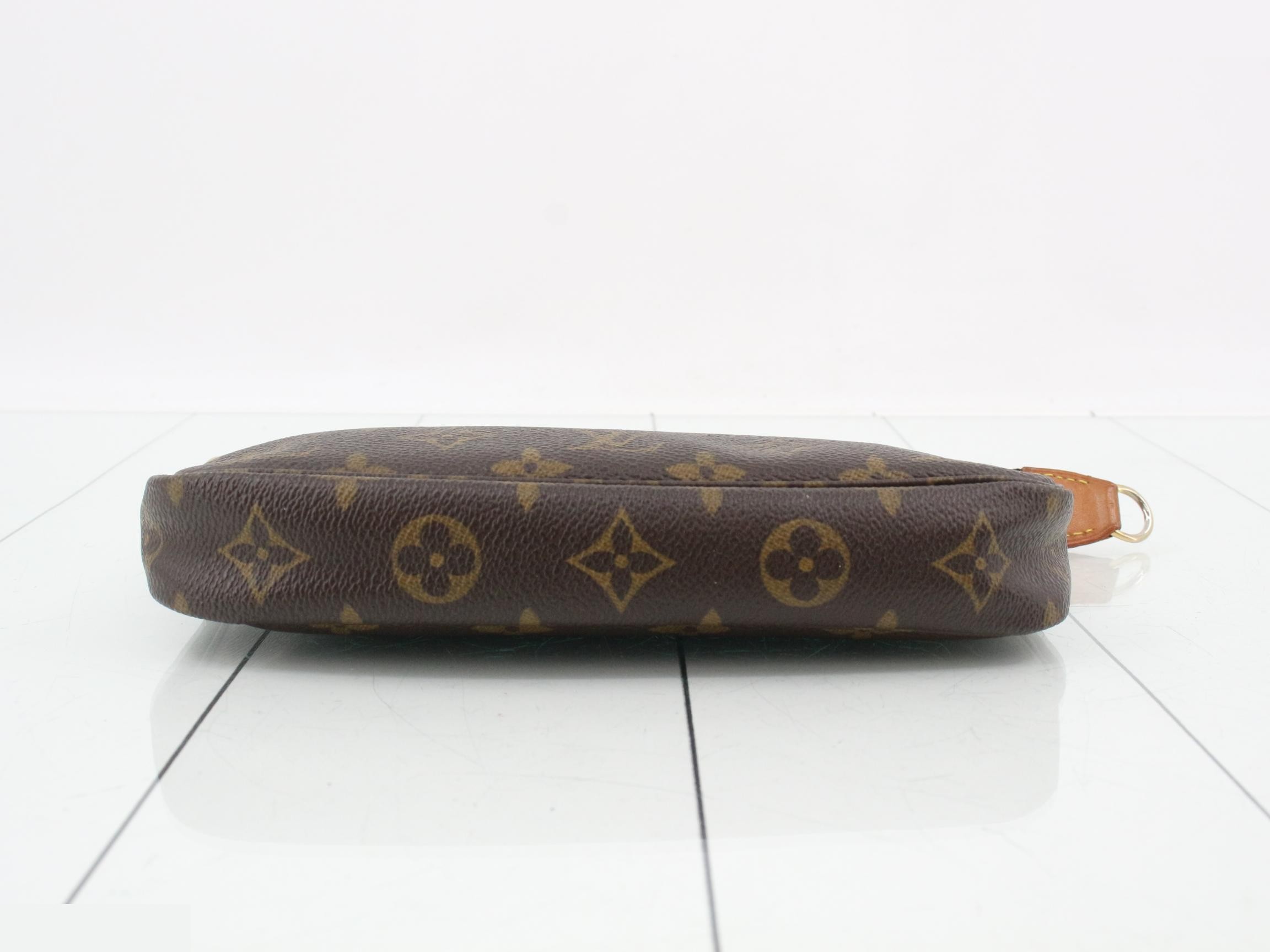 Pochette Accessoires (old model) — view 3