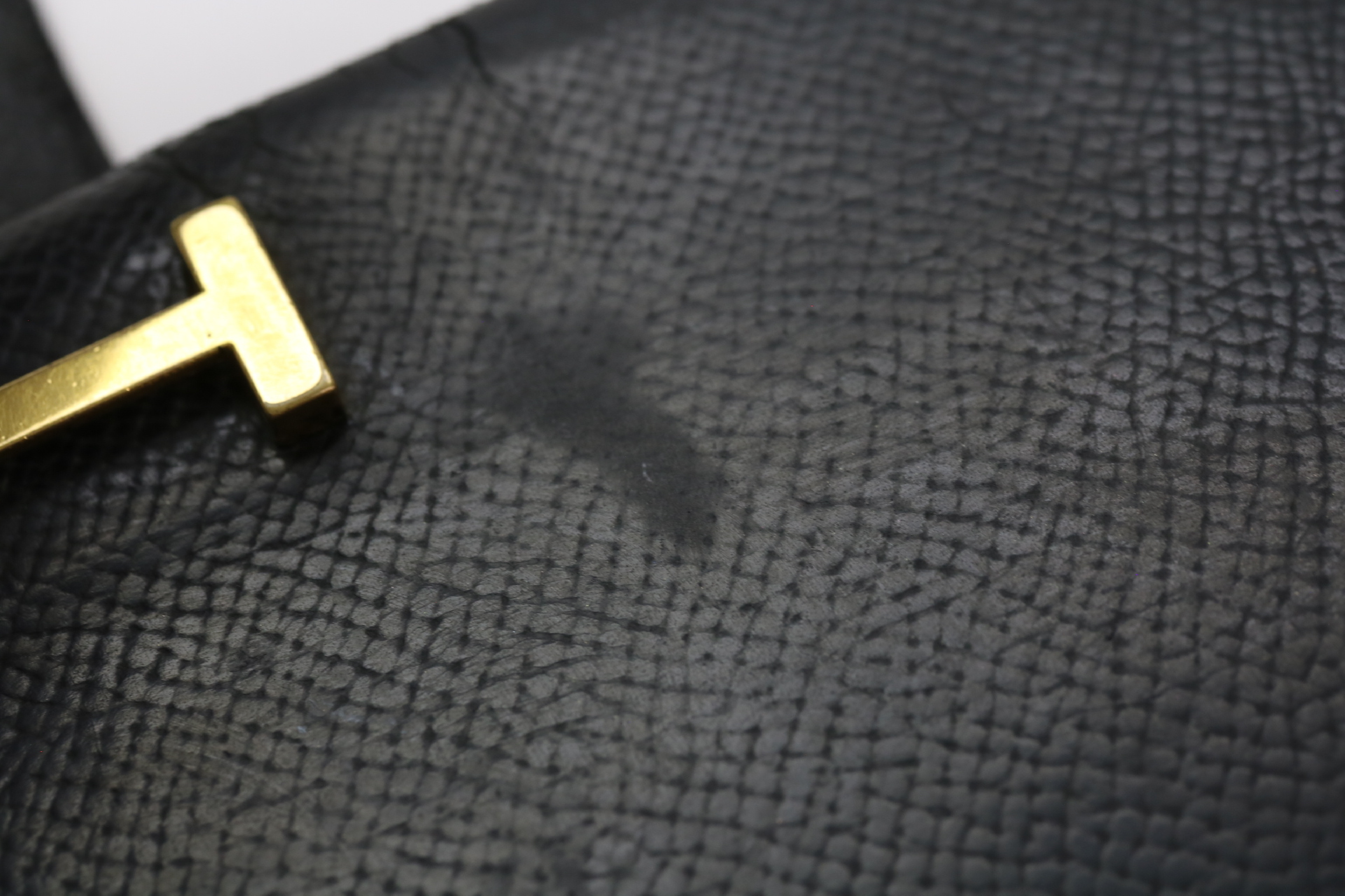 Bearn Soufflé Long Wallet with Gold Hardware — view 10