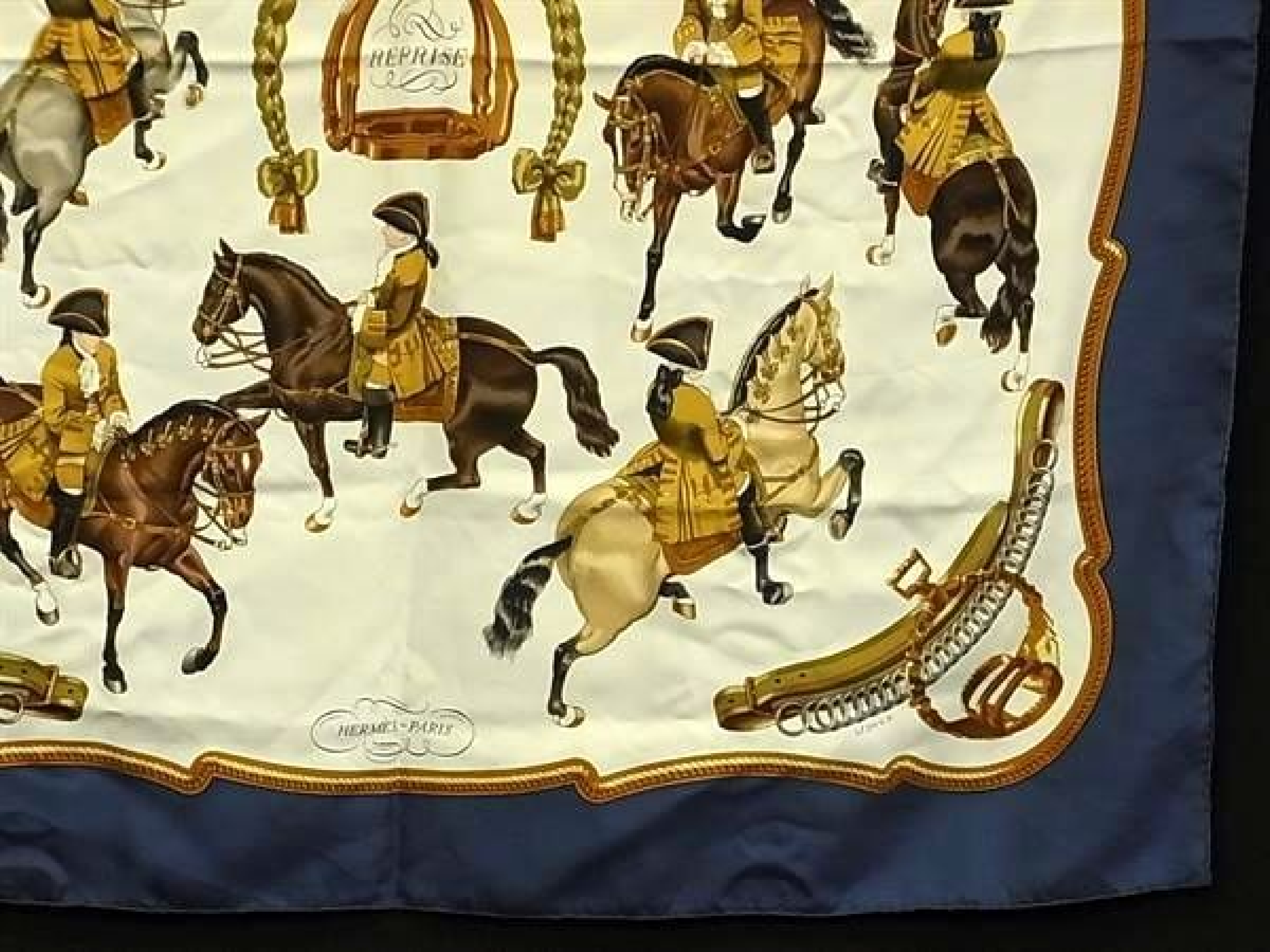REPRISE [Equestrian Scene] Carre 90 100% Silk Scarf Stole Shawl Navy x Multicolor FY4086 Other Accessories — view 3