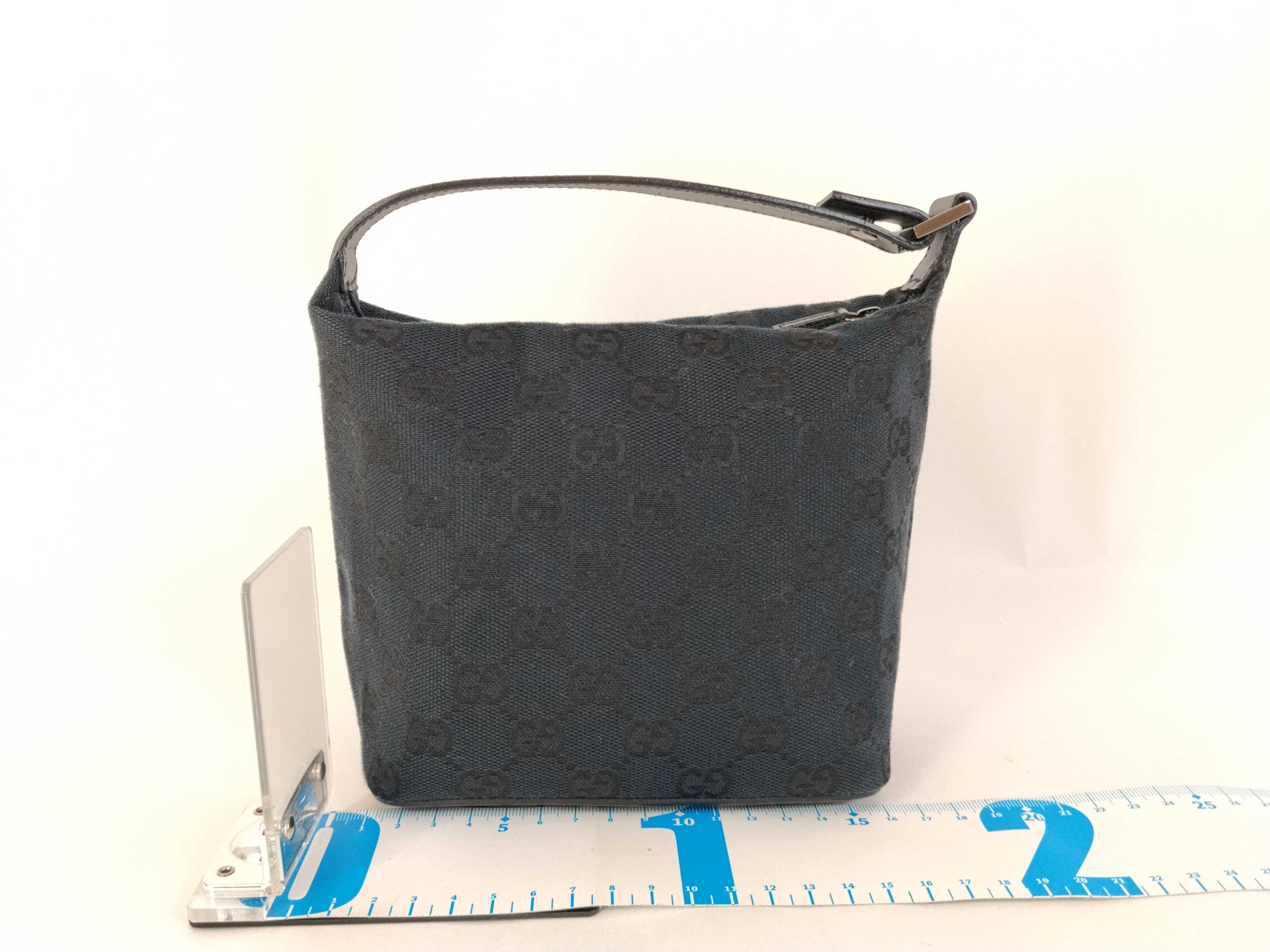 GG Canvas Mini One-Shoulder Bag / GG Canvas / 0391147 Handbag — view 2