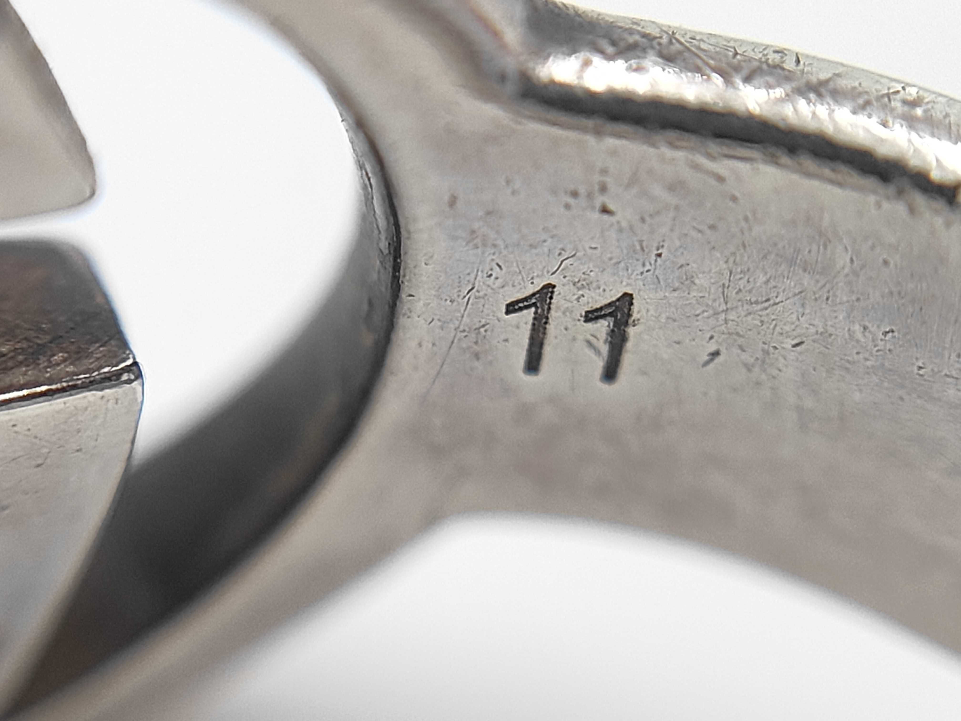 Interlocking G Ring — view 6