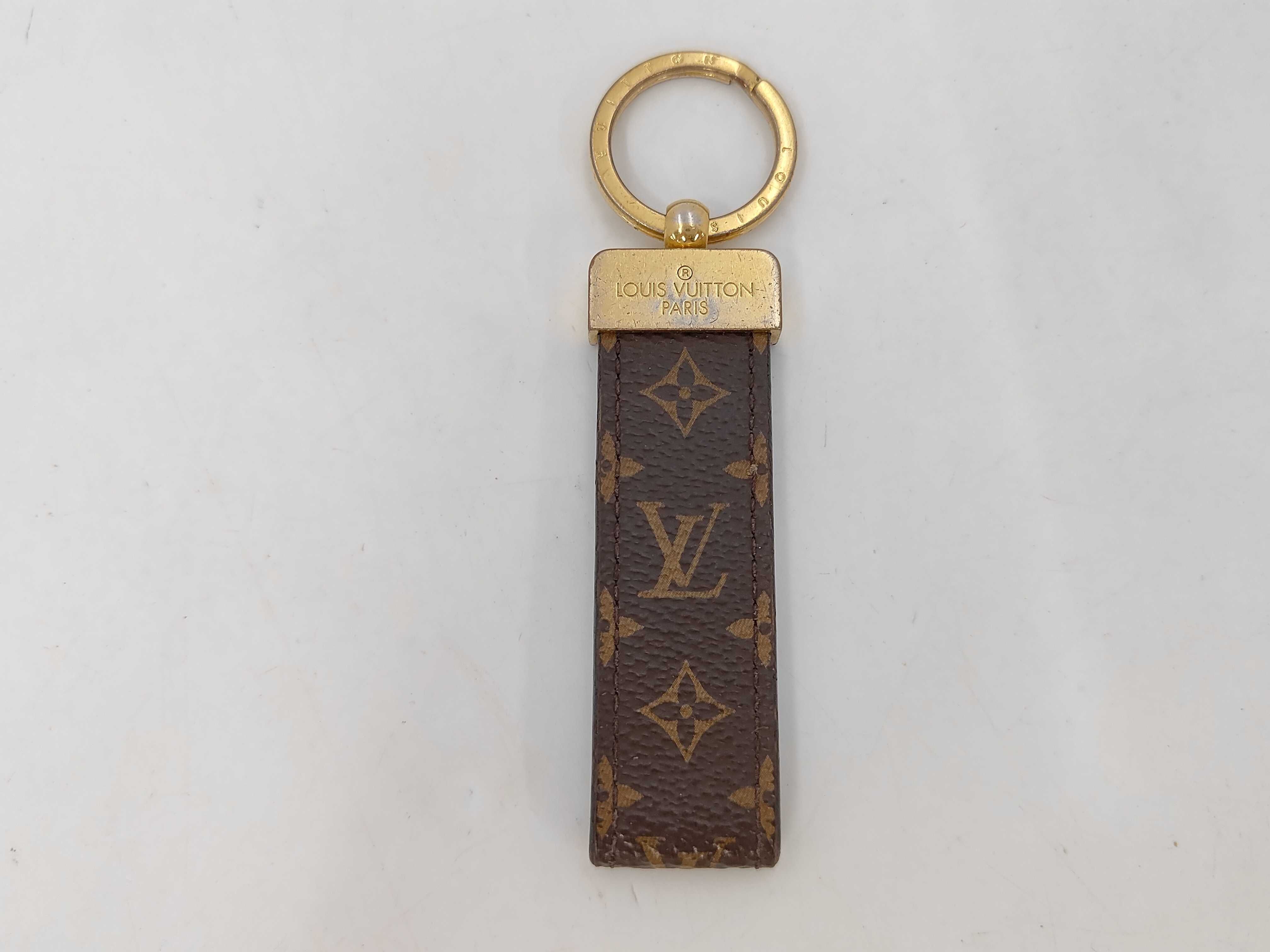 Monogram Dragonne Keychain Key Case Keychain