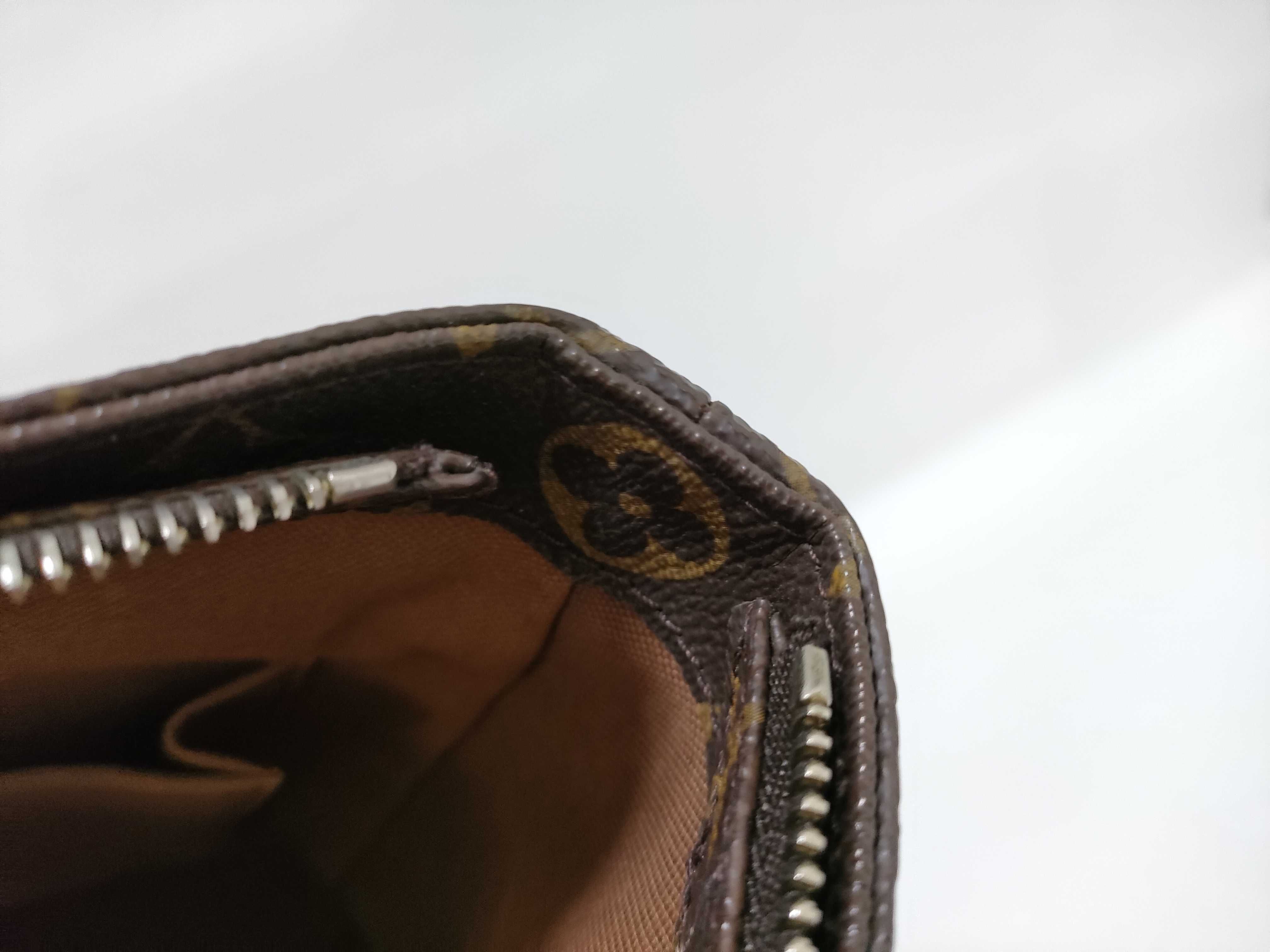 Monogram Louis Vuitton Cabas Piano Monogram Handbag — view 9