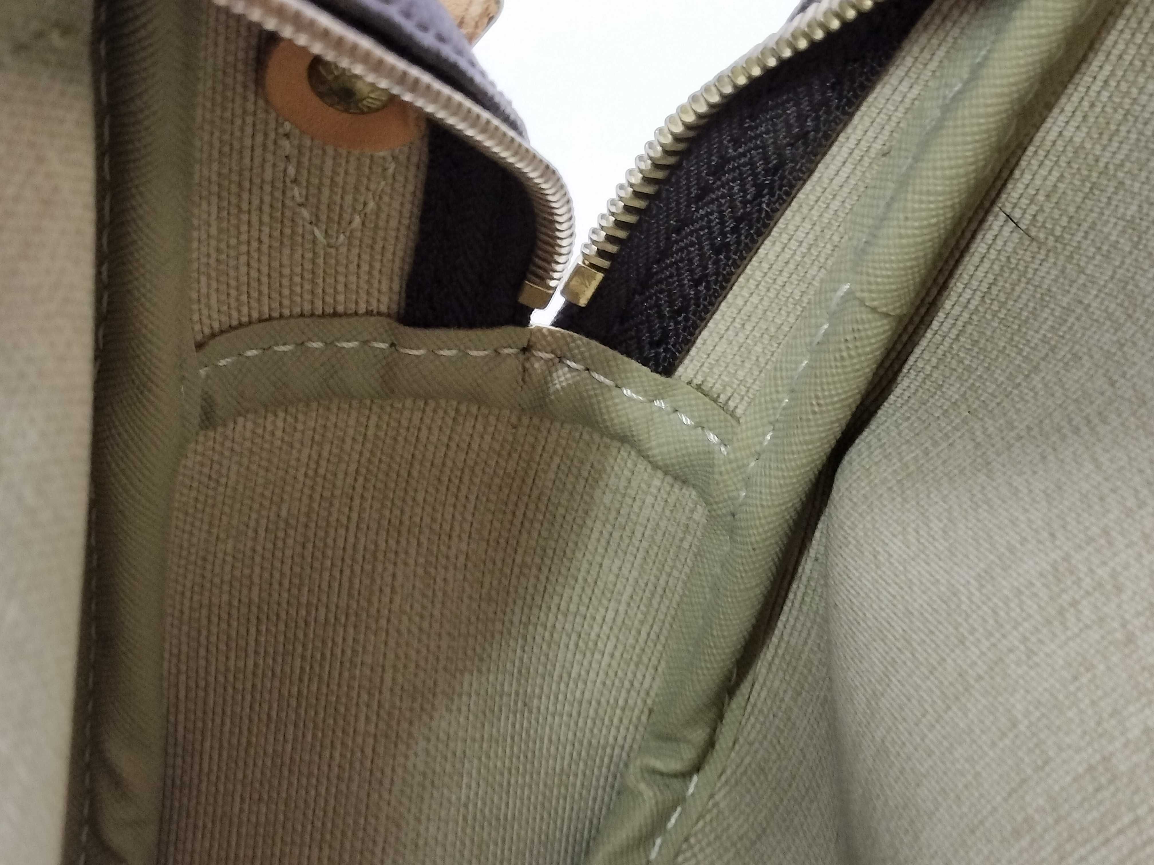 Monogram Louis Vuitton Reporter Monogram Shoulder Bag — view 12