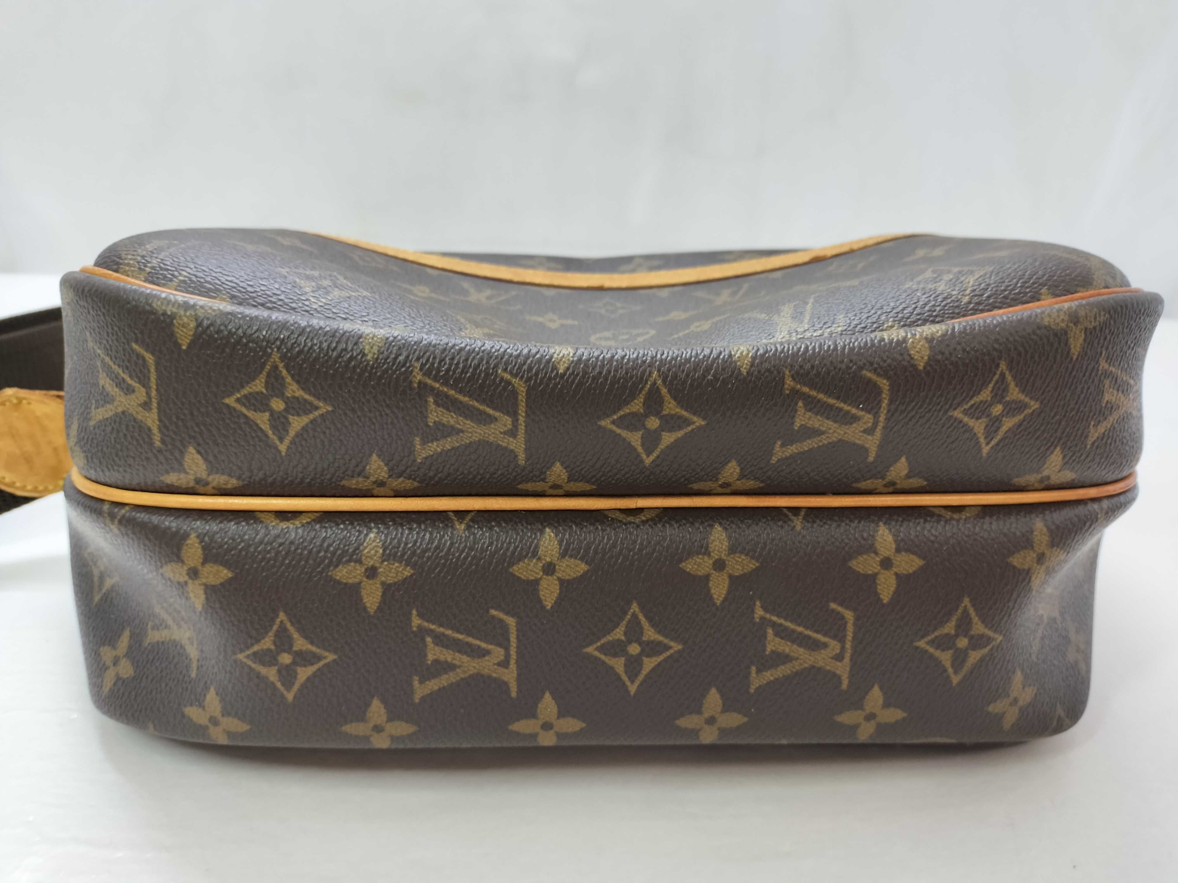 Monogram Louis Vuitton Reporter Monogram Shoulder Bag — view 14