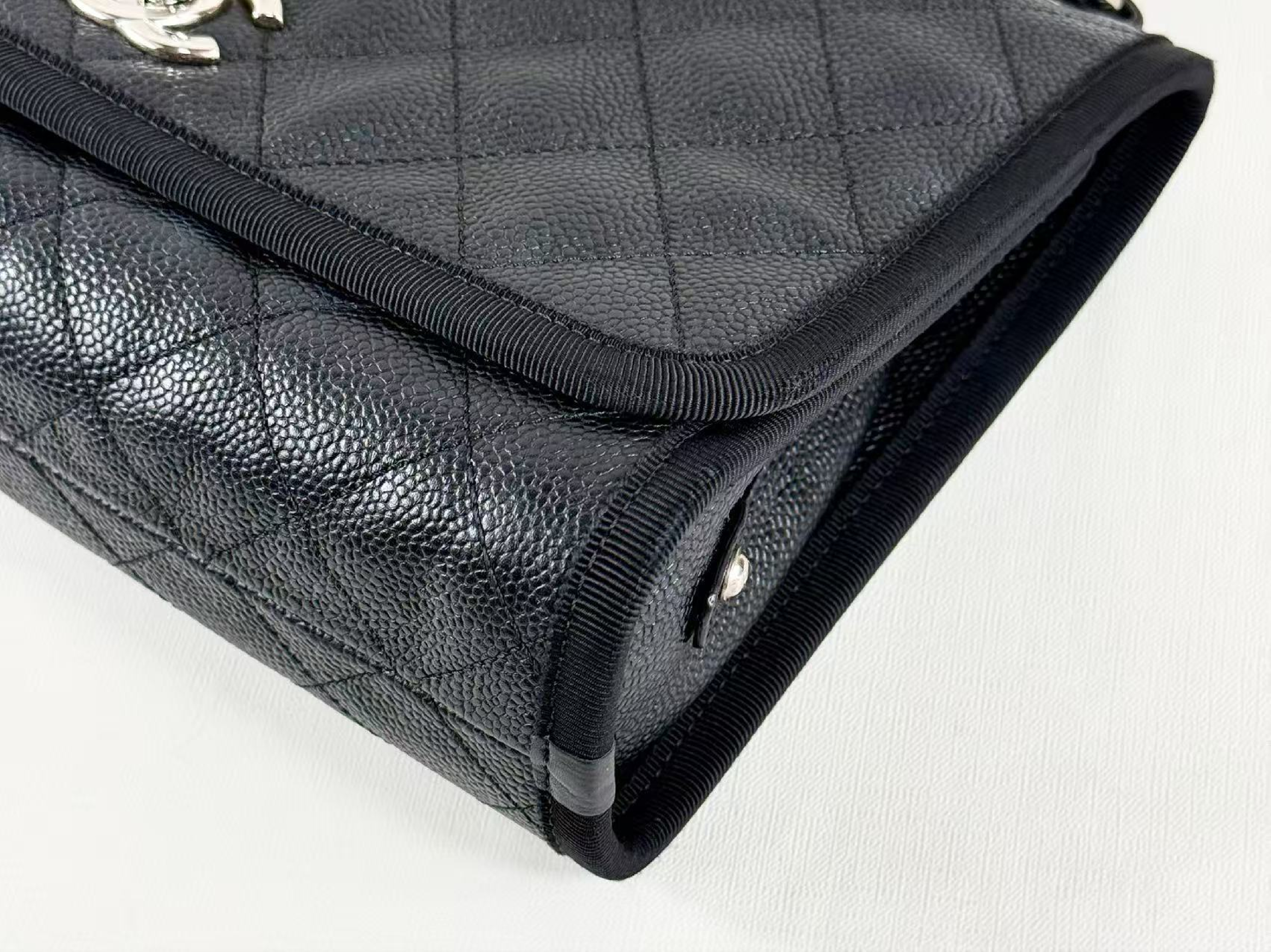 Black Caviar Skin Matelassé 2-way Tanlock Shoulder Bag, W27/H17/D7cm (approx.), serial number in the 25s, with strap and seal, silver hardware, item number 25644716. — view 11