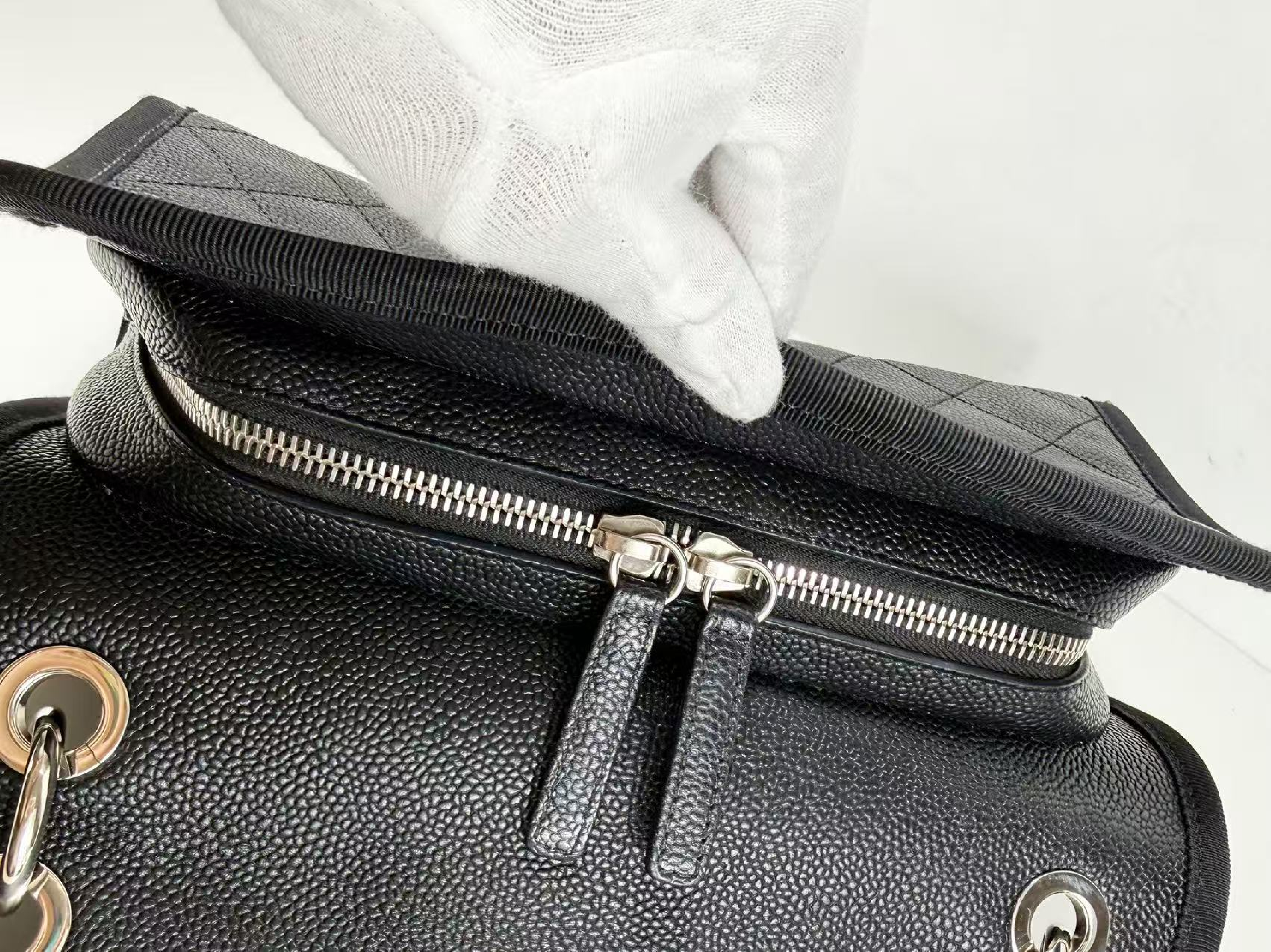 Black Caviar Skin Matelassé 2-way Tanlock Shoulder Bag, W27/H17/D7cm (approx.), serial number in the 25s, with strap and seal, silver hardware, item number 25644716. — view 15