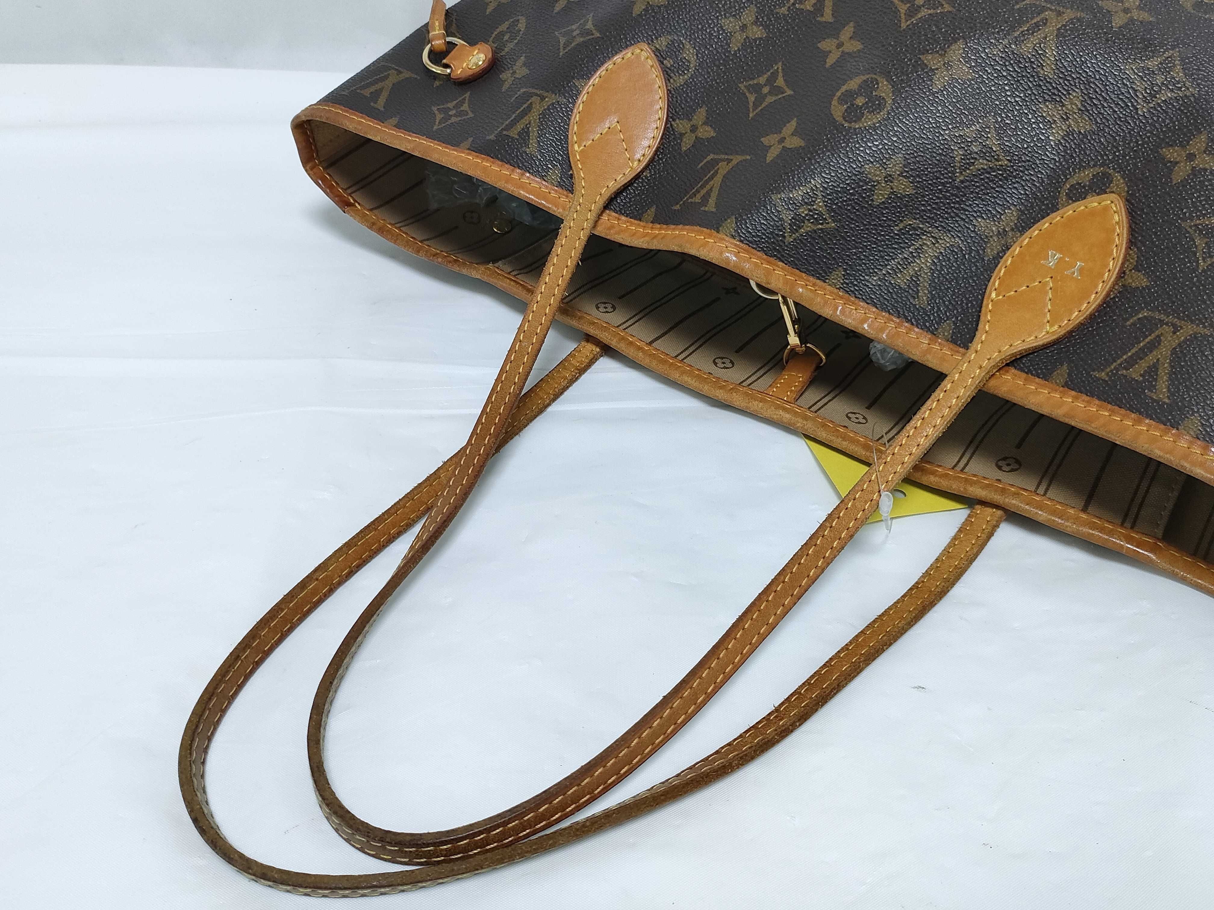 Monogram M40156 Neverfull MM Tote Bag — view 3
