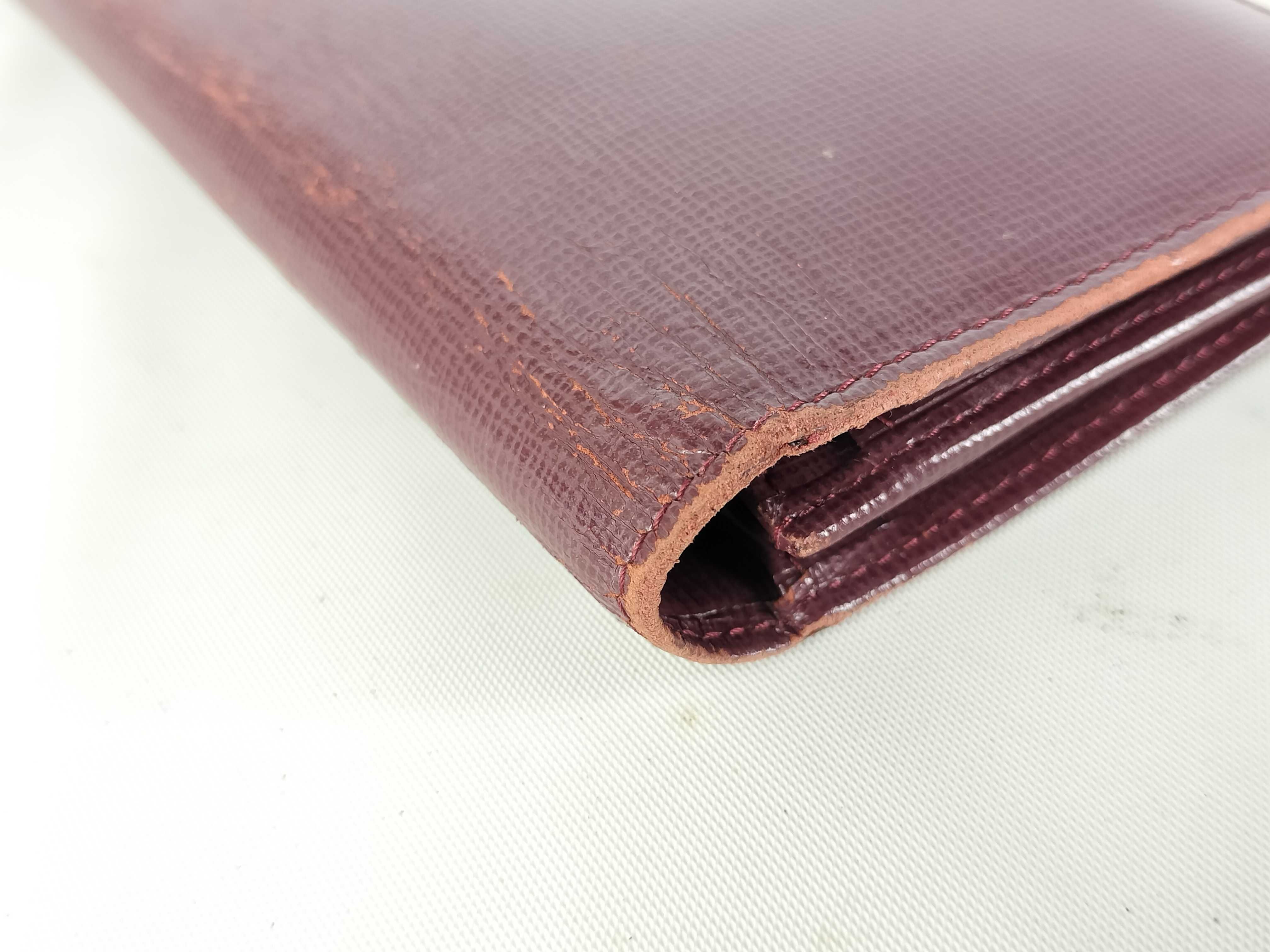 Must line long wallet — view 2