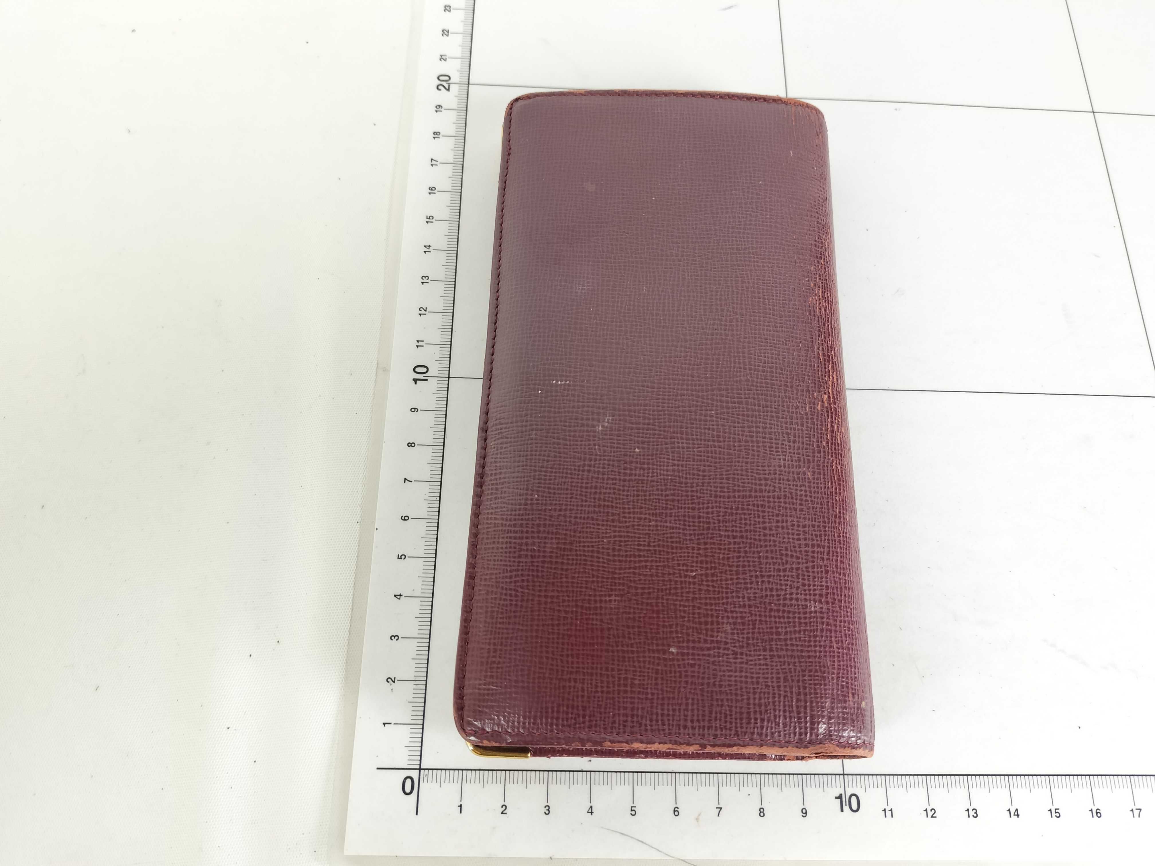 Must line long wallet — view 12