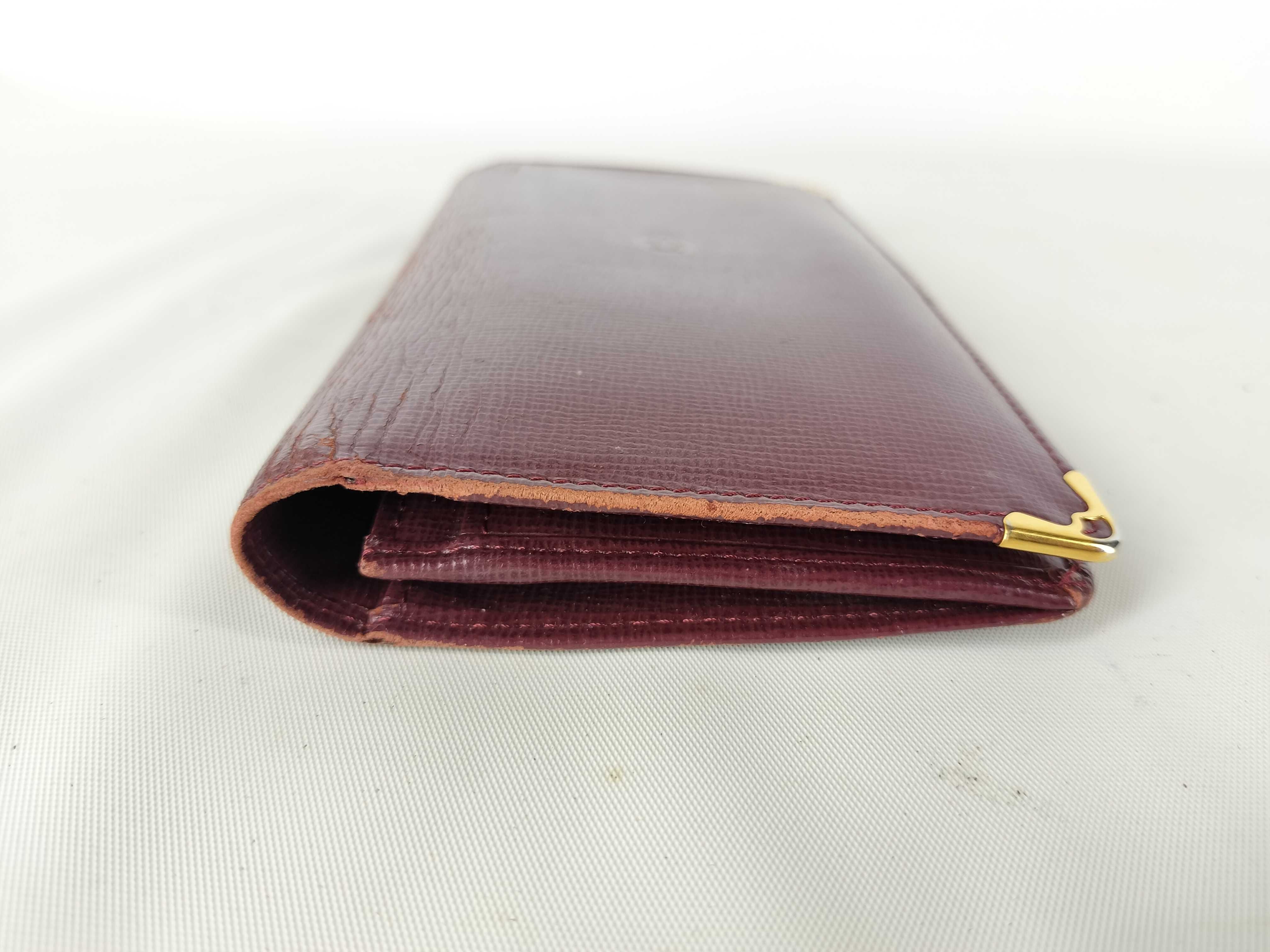 Must line long wallet — view 3