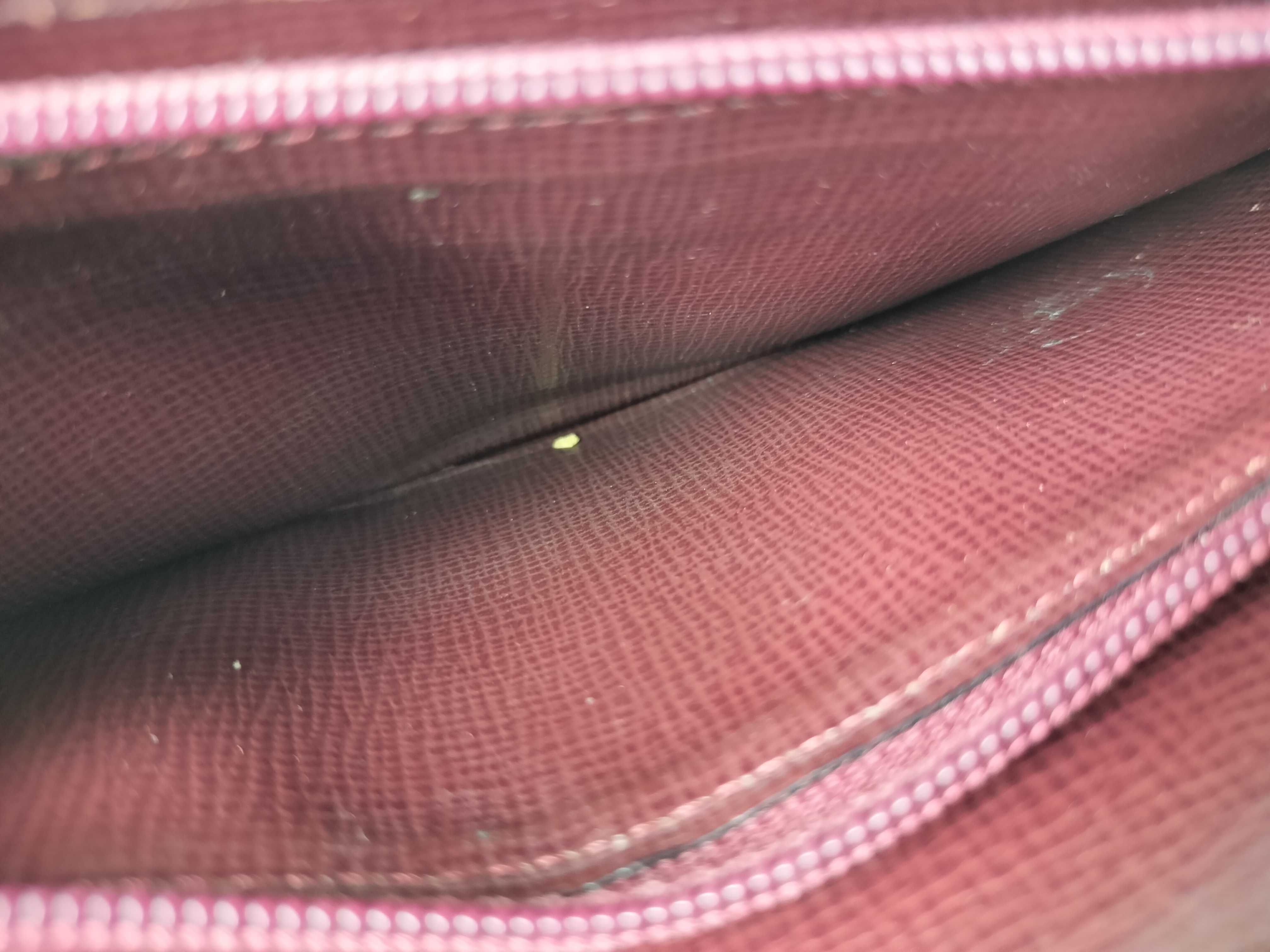 Must line long wallet — view 10