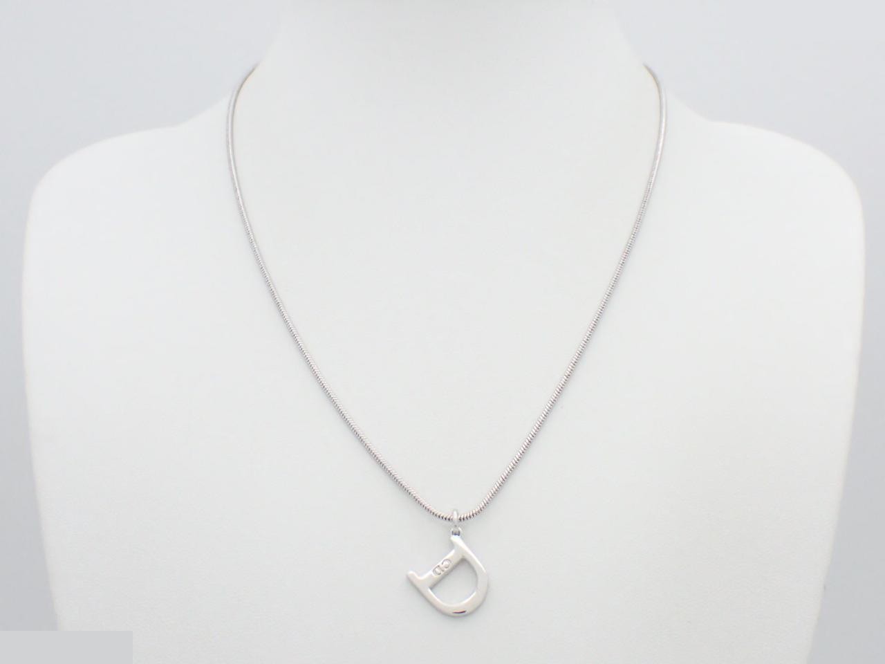 Other line: Precious metals, necklaces, pendants, neck circumference approximately 47cm. — view 3