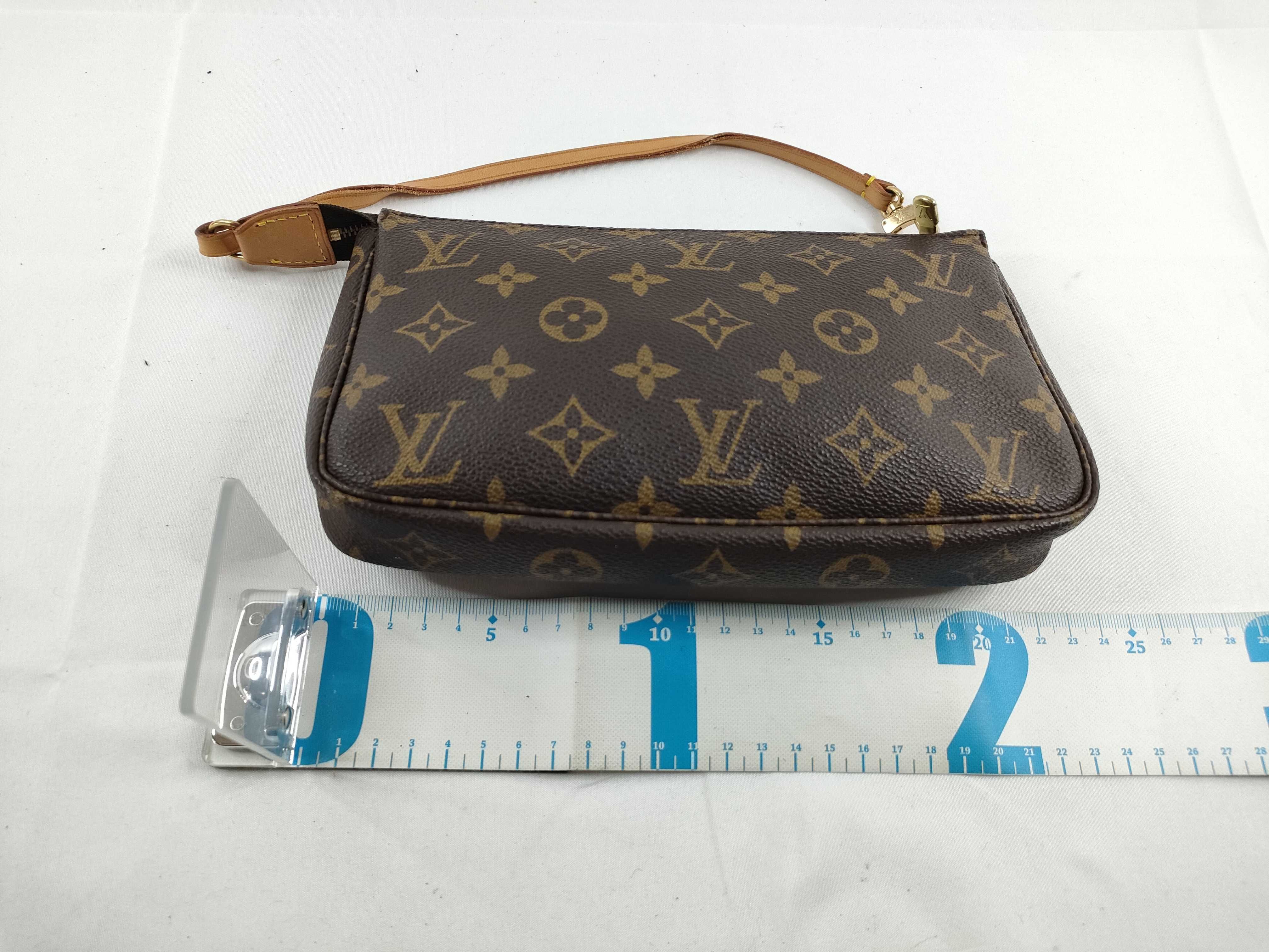 Monogram Pochette Accessoires M51980 Brown Handbag — view 2