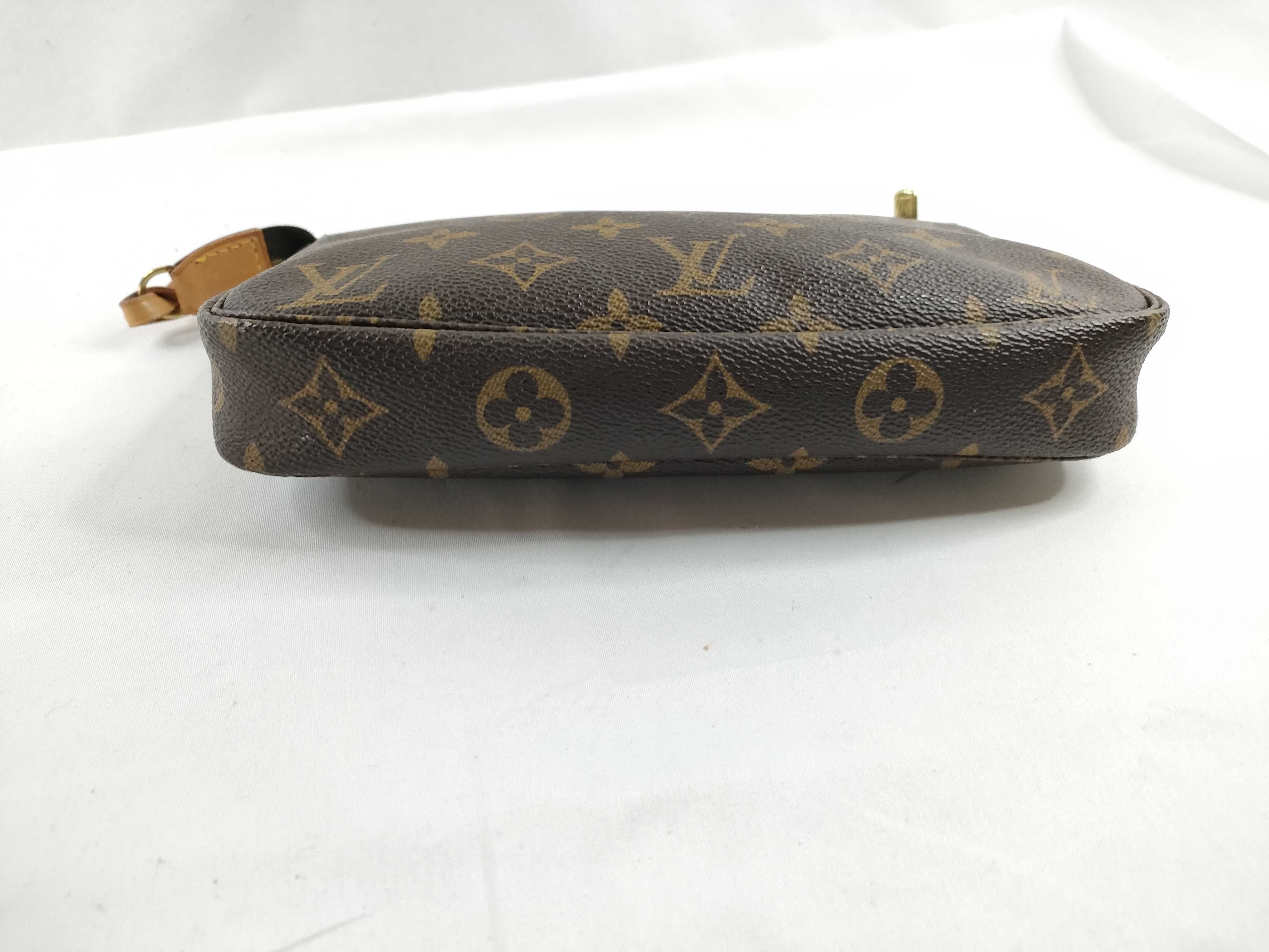 Monogram Pochette Accessoires M51980 Brown Handbag — view 4