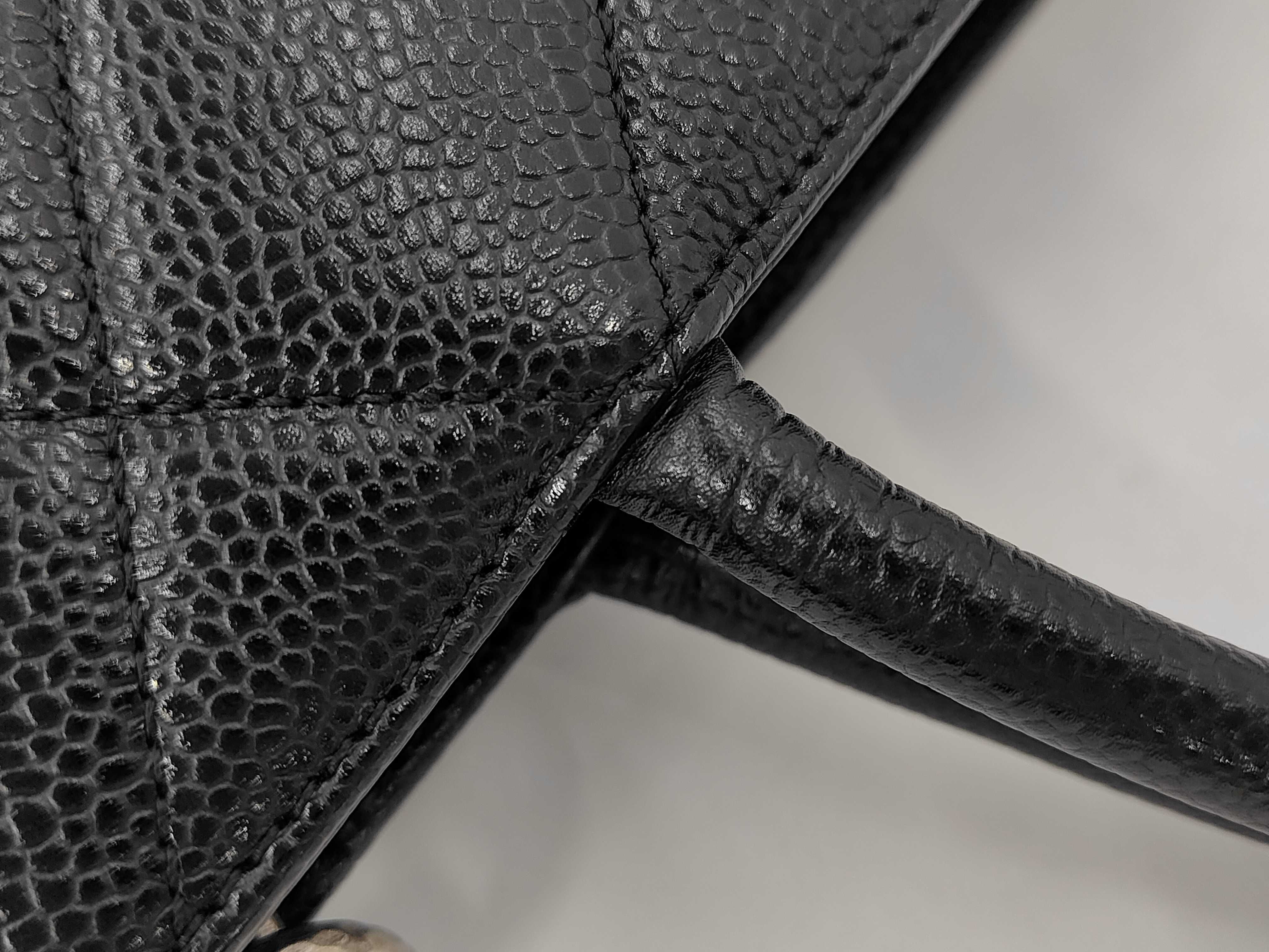 Caviar Skin Reissue Tote Bag — view 7