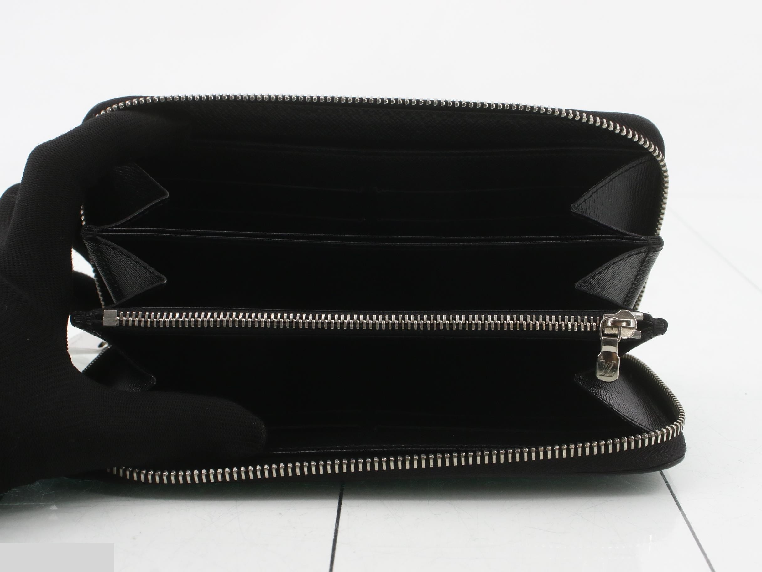 Zippy Wallet — view 4