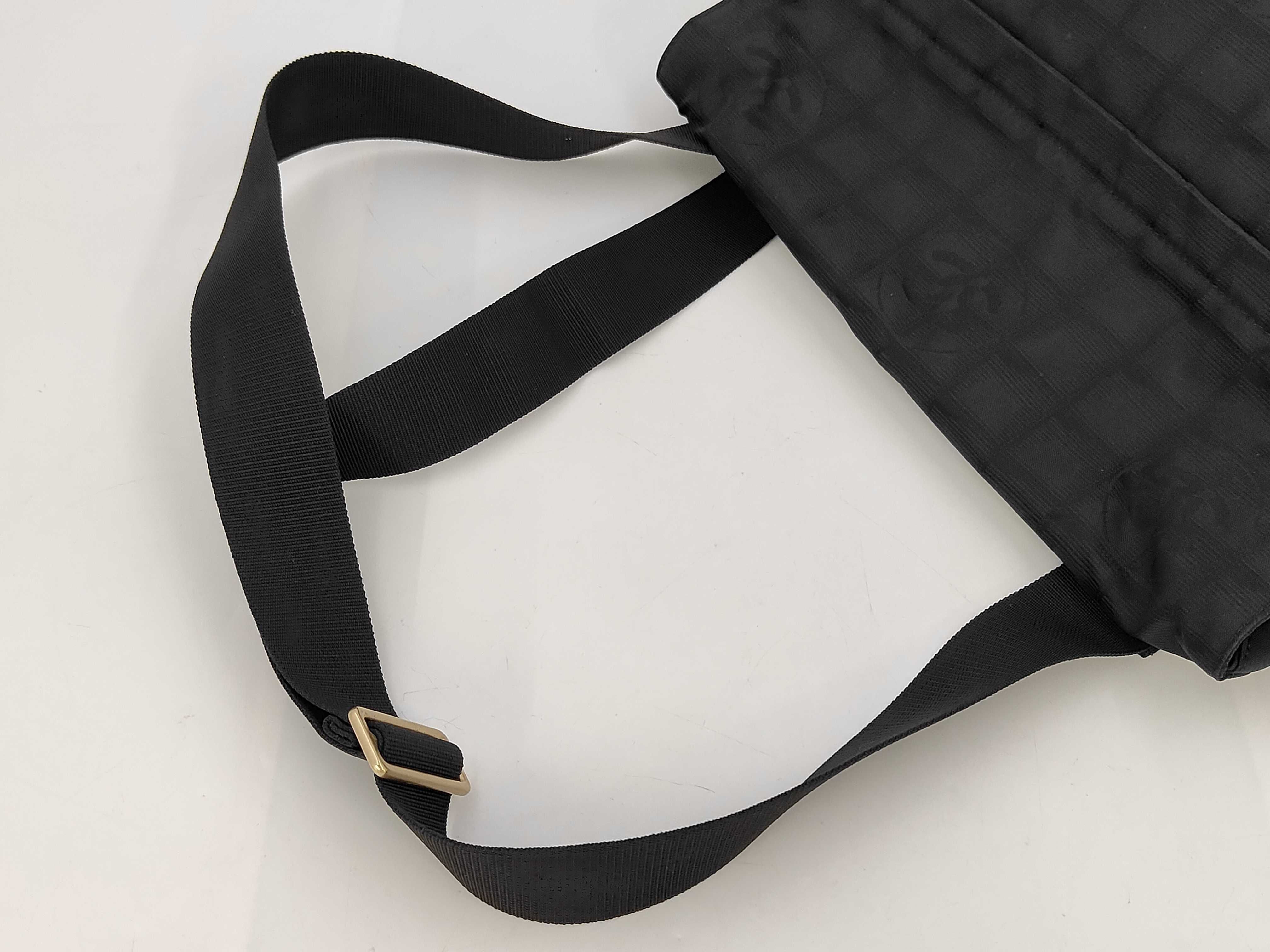 New Travel Line Shoulder Bag — view 5