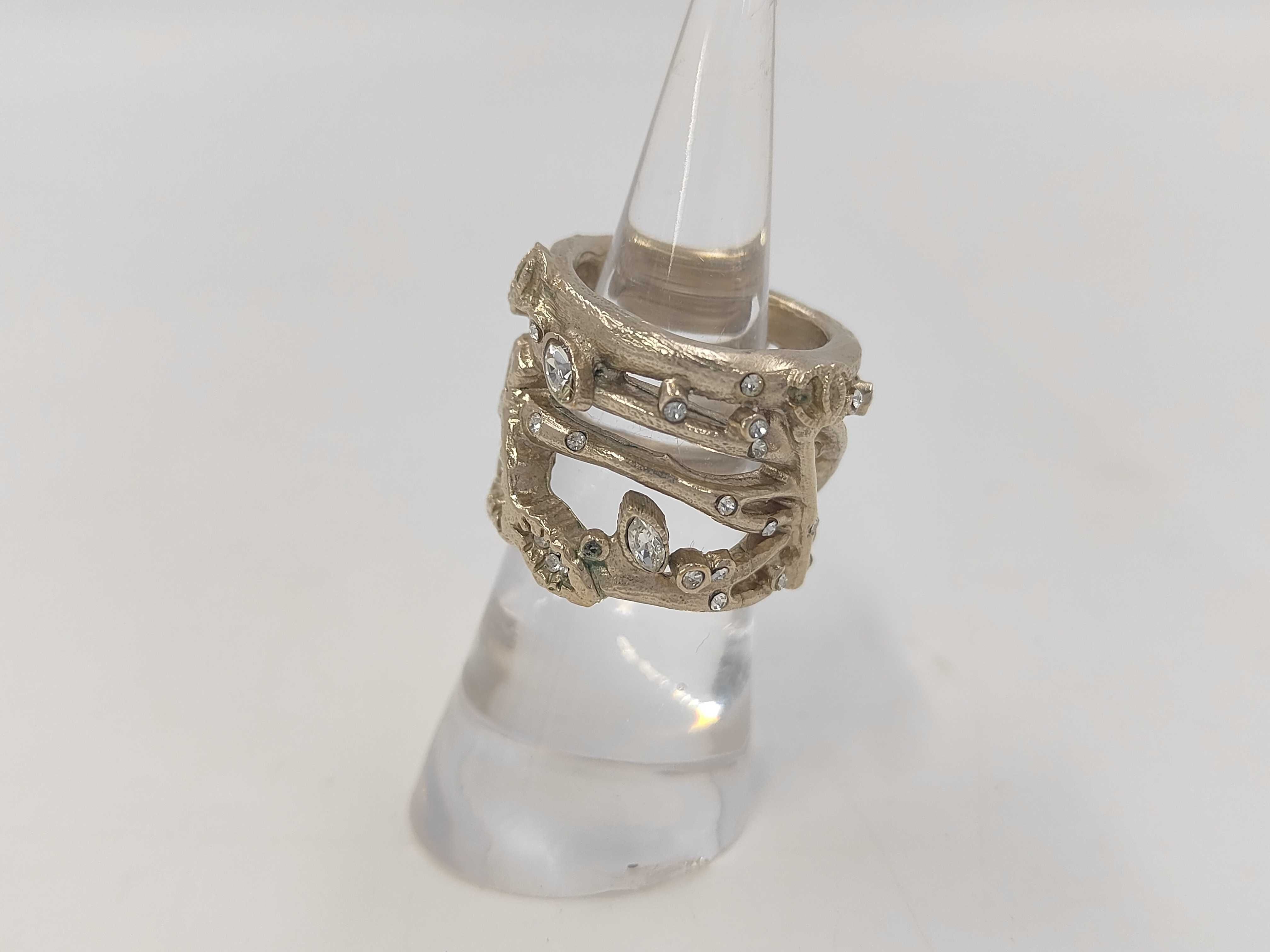 B11A Ring with GP Hardware and Rhinestones — view 2