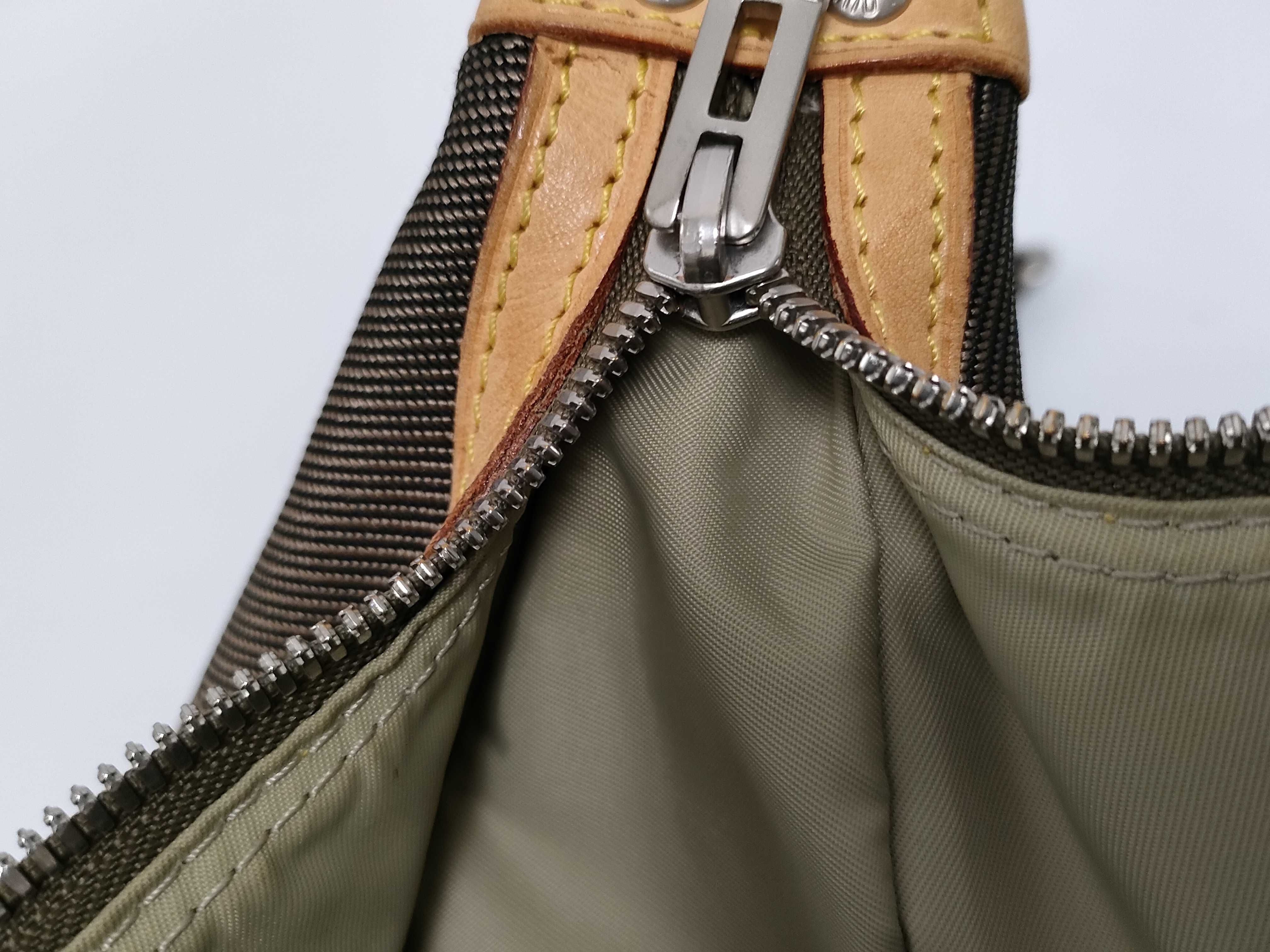 Damier Geant Explorer Tour M93615 Shoulder Bag — view 14