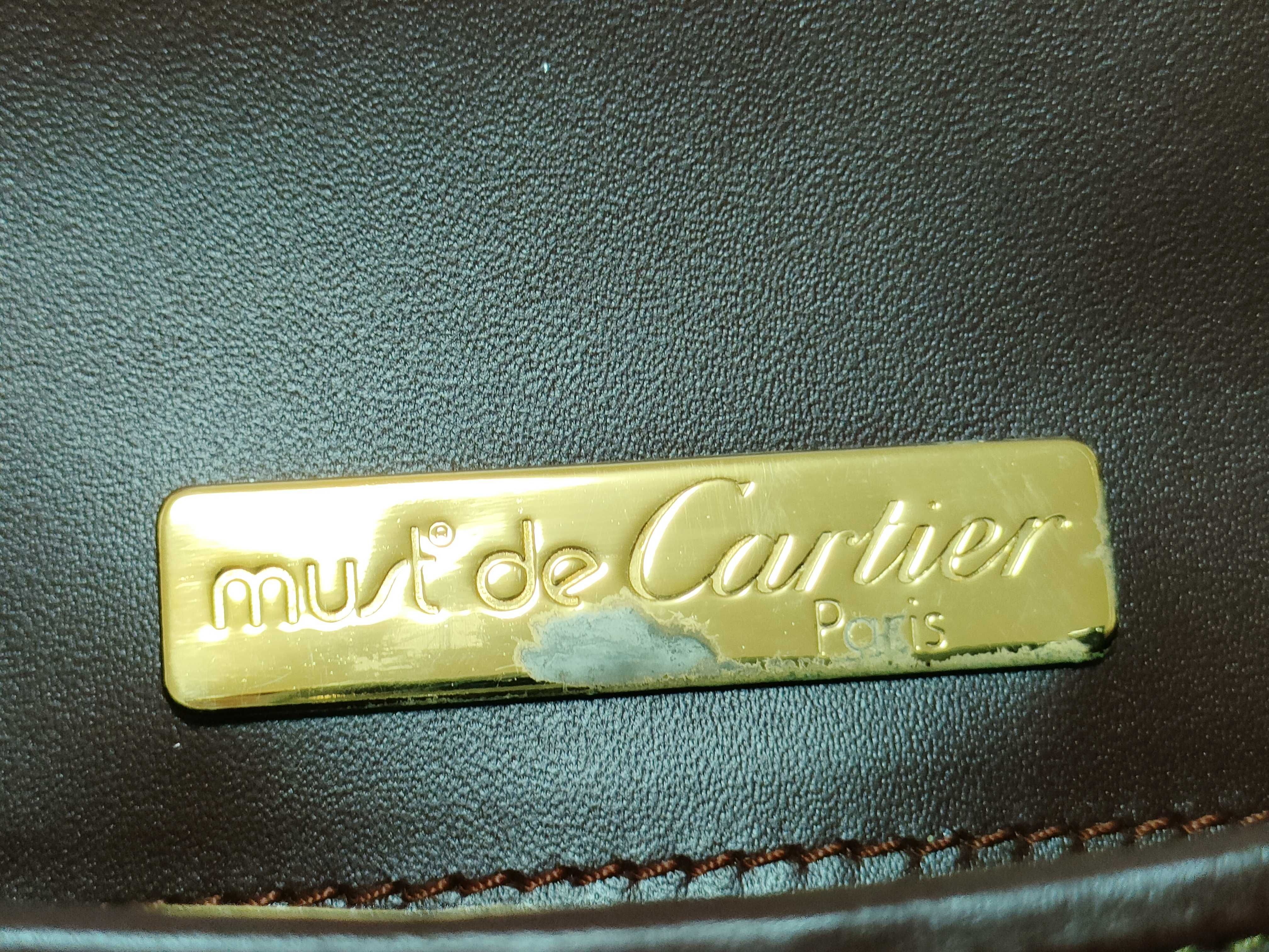 Must line shoulder bag. — view 13