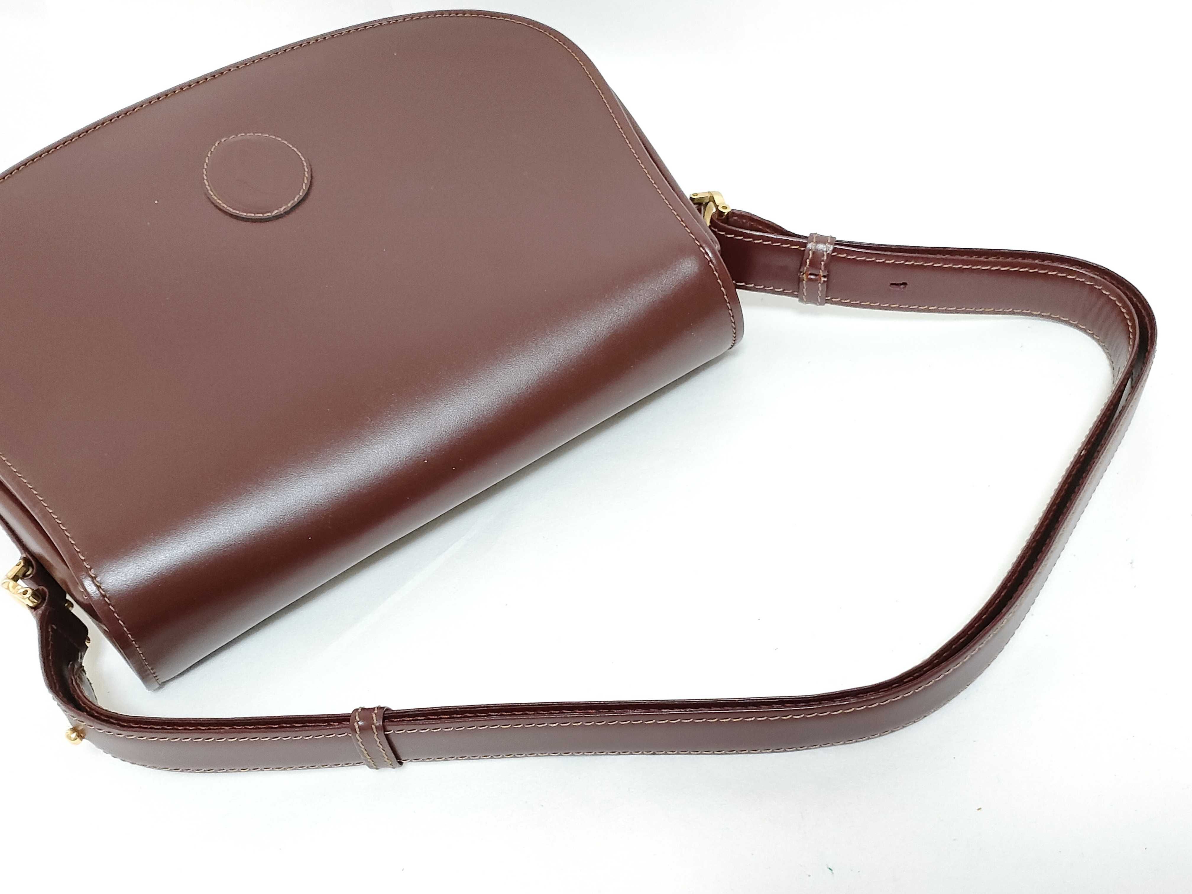 Must line shoulder bag. — view 3